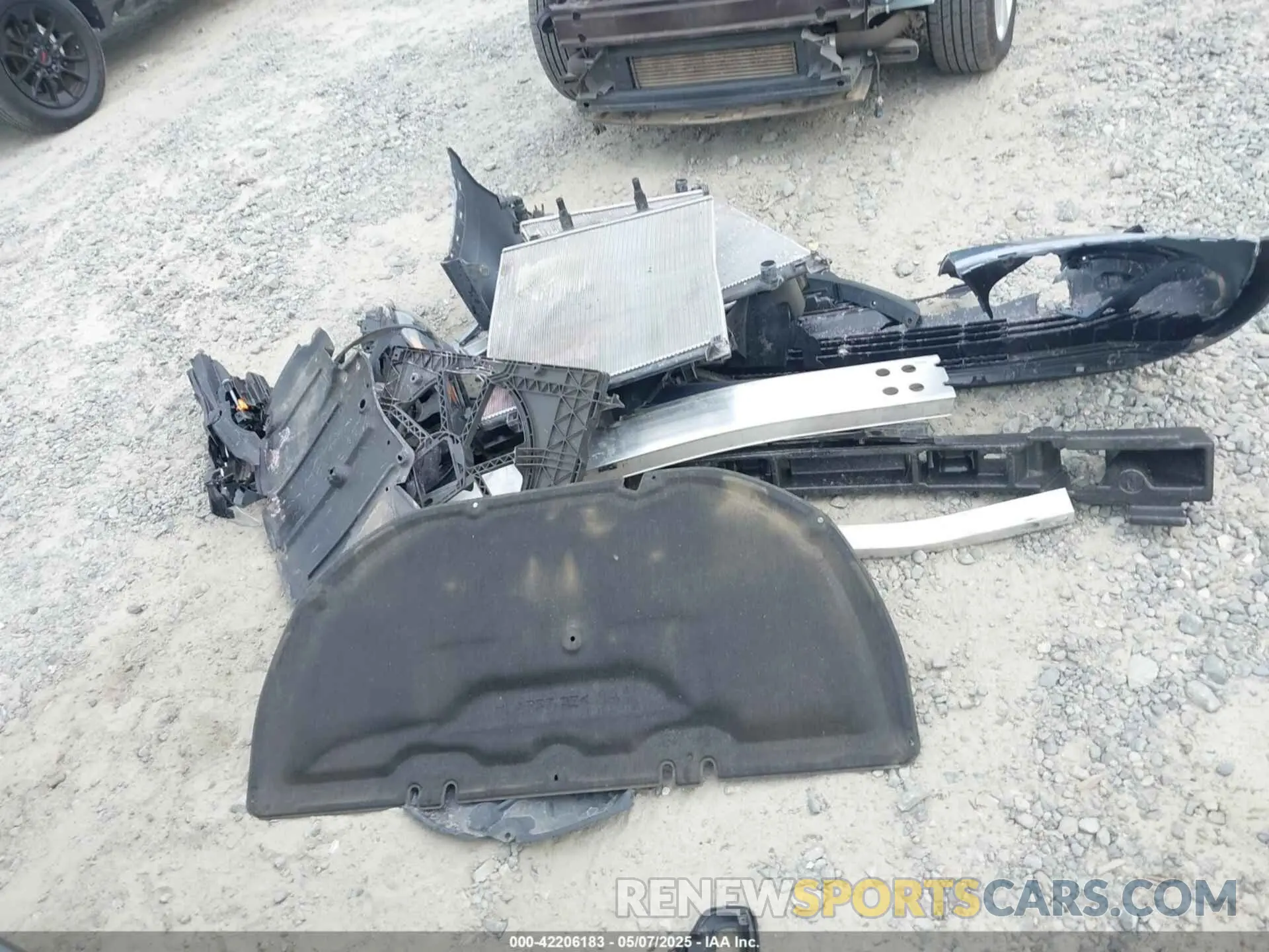 12 Photograph of a damaged car 5TDKDRAH4PS040014 TOYOTA HIGHLANDER 2023