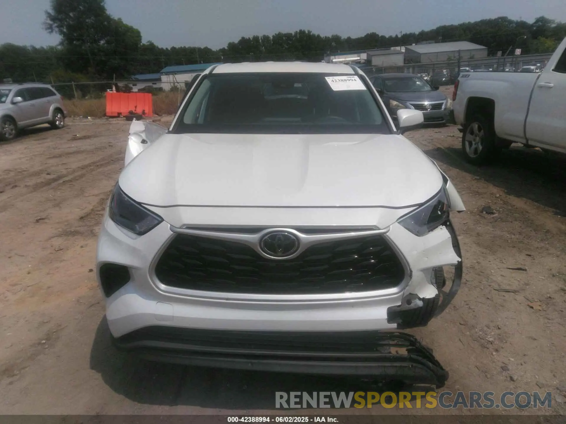 12 Photograph of a damaged car 5TDKDRAH4PS501003 TOYOTA HIGHLANDER 2023