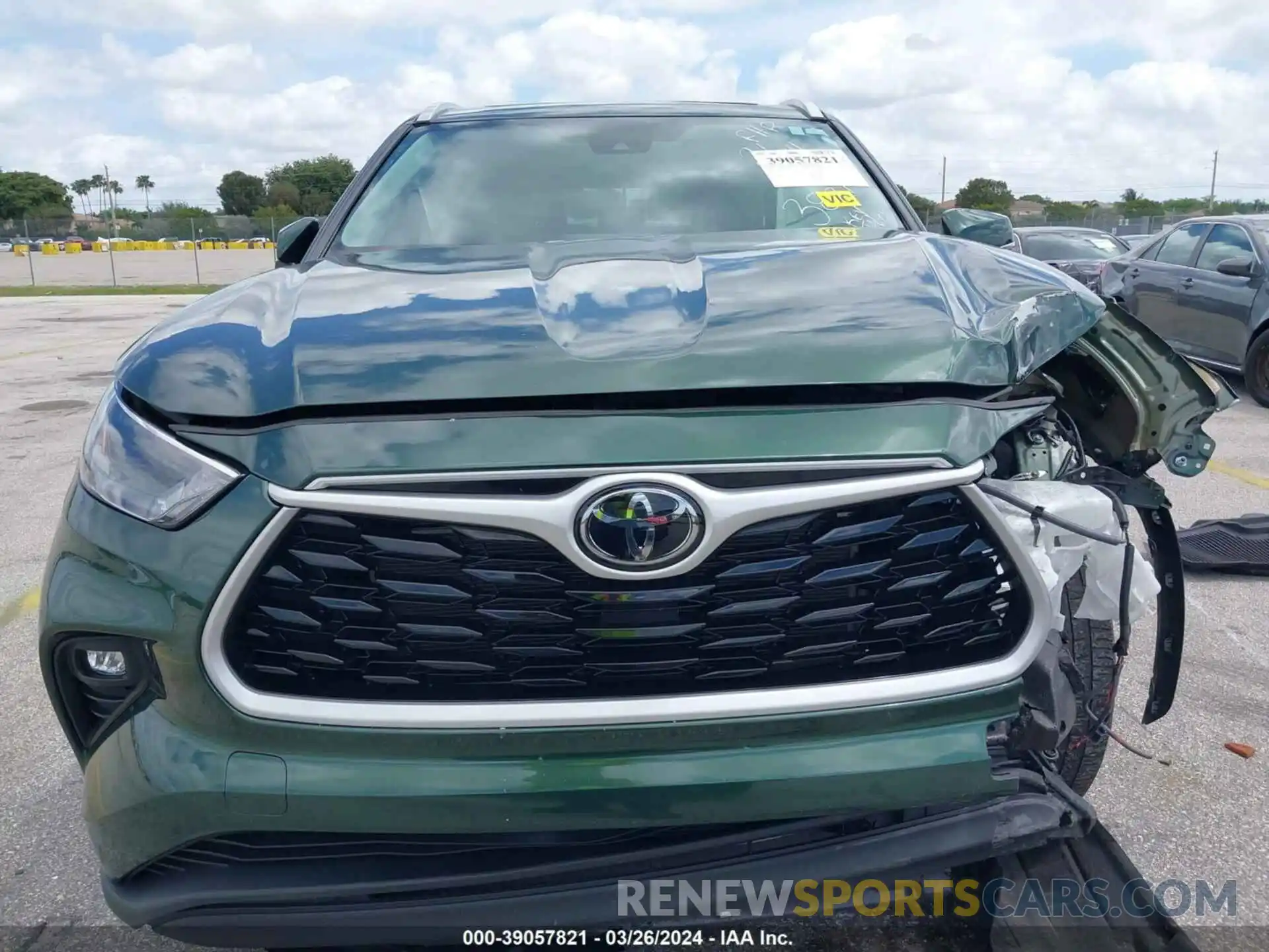 12 Photograph of a damaged car 5TDKDRAH4PS503821 TOYOTA HIGHLANDER 2023