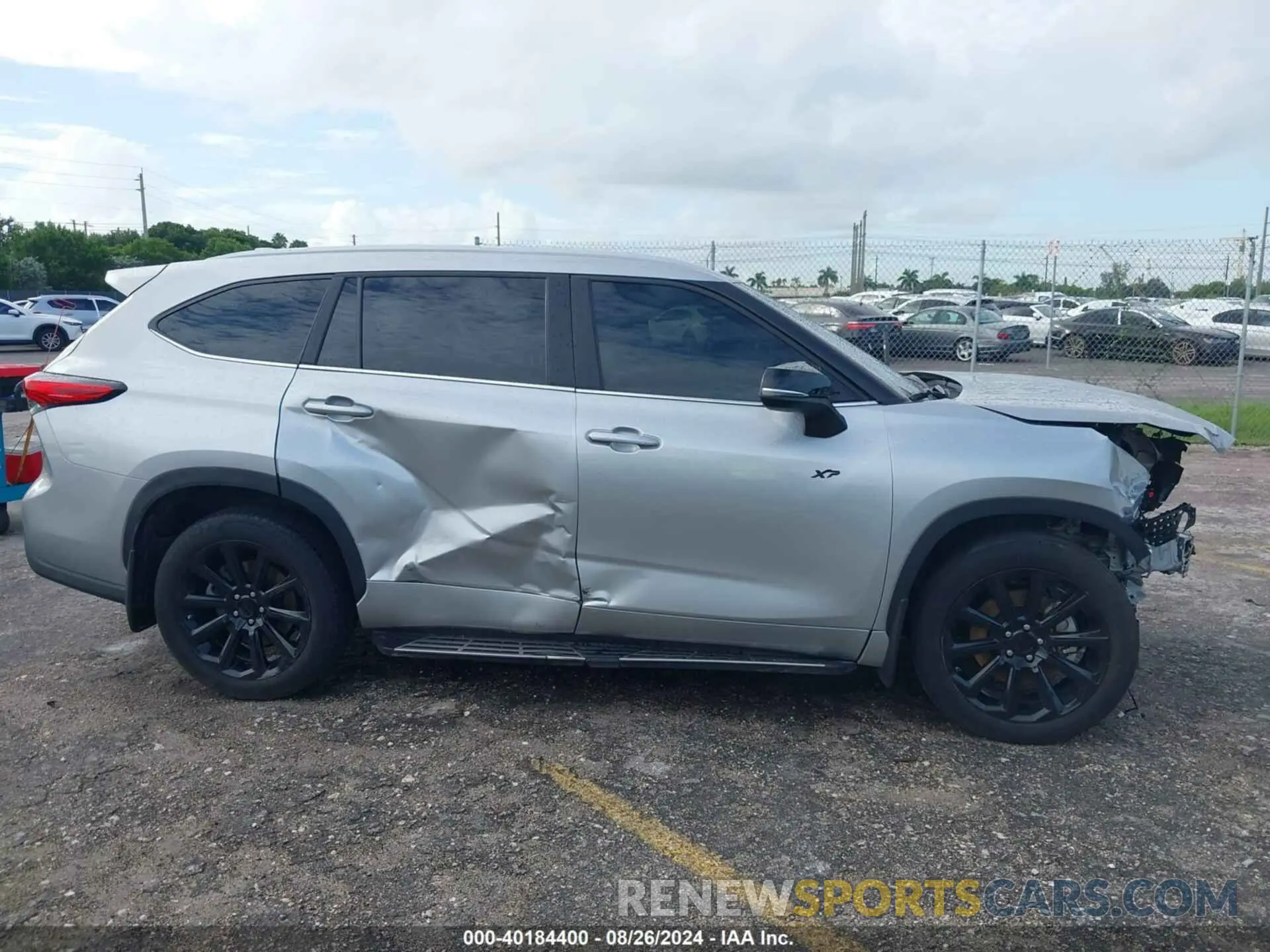14 Photograph of a damaged car 5TDKDRAH4PS519453 TOYOTA HIGHLANDER 2023