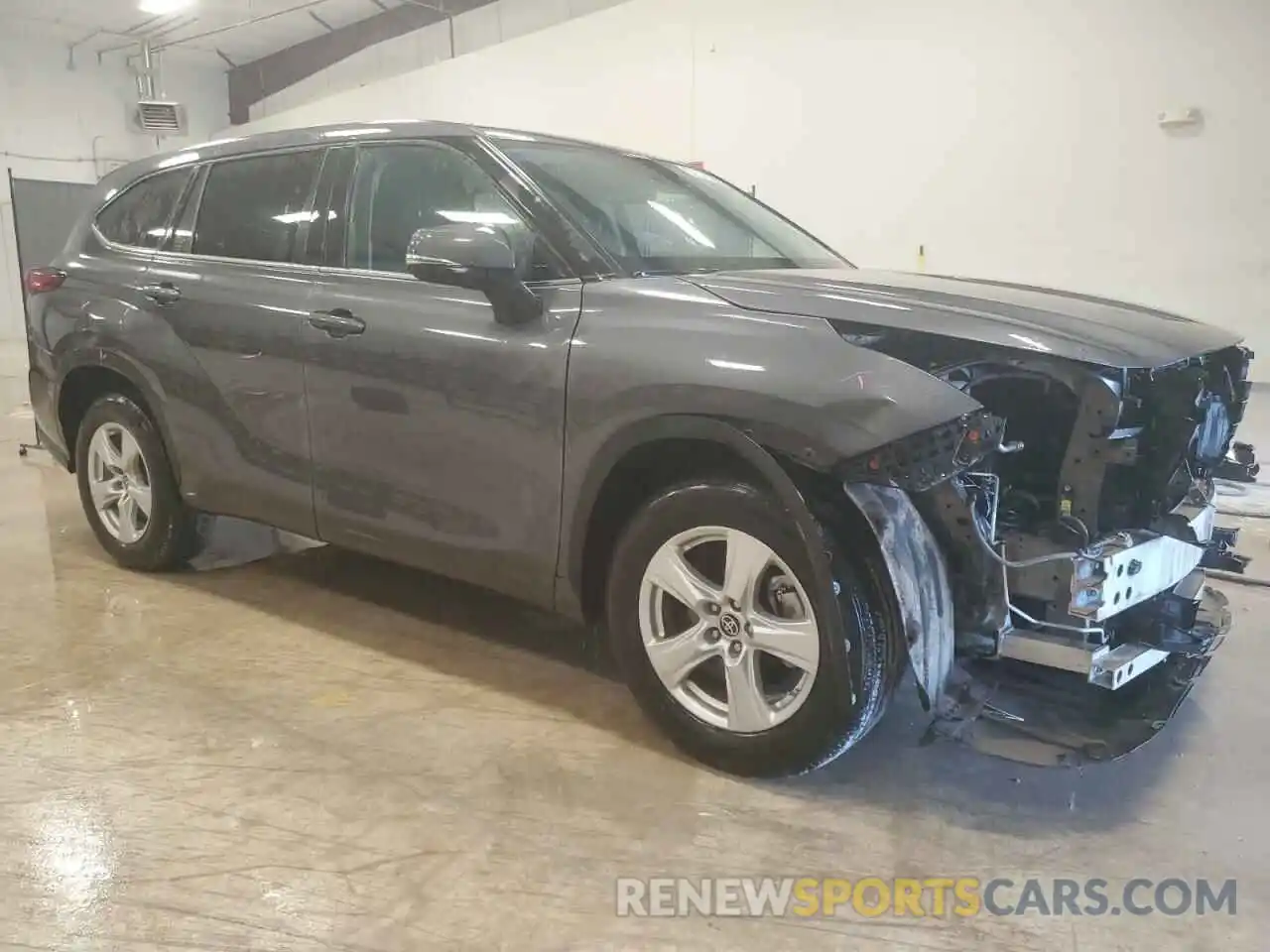 4 Photograph of a damaged car 5TDKDRAH5PS014960 TOYOTA HIGHLANDER 2023