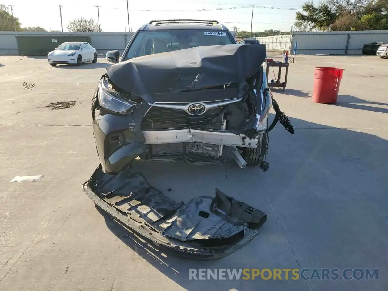 5 Photograph of a damaged car 5TDKDRAH5PS023190 TOYOTA HIGHLANDER 2023