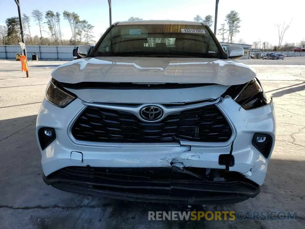 5 Photograph of a damaged car 5TDKDRAH5PS035842 TOYOTA HIGHLANDER 2023