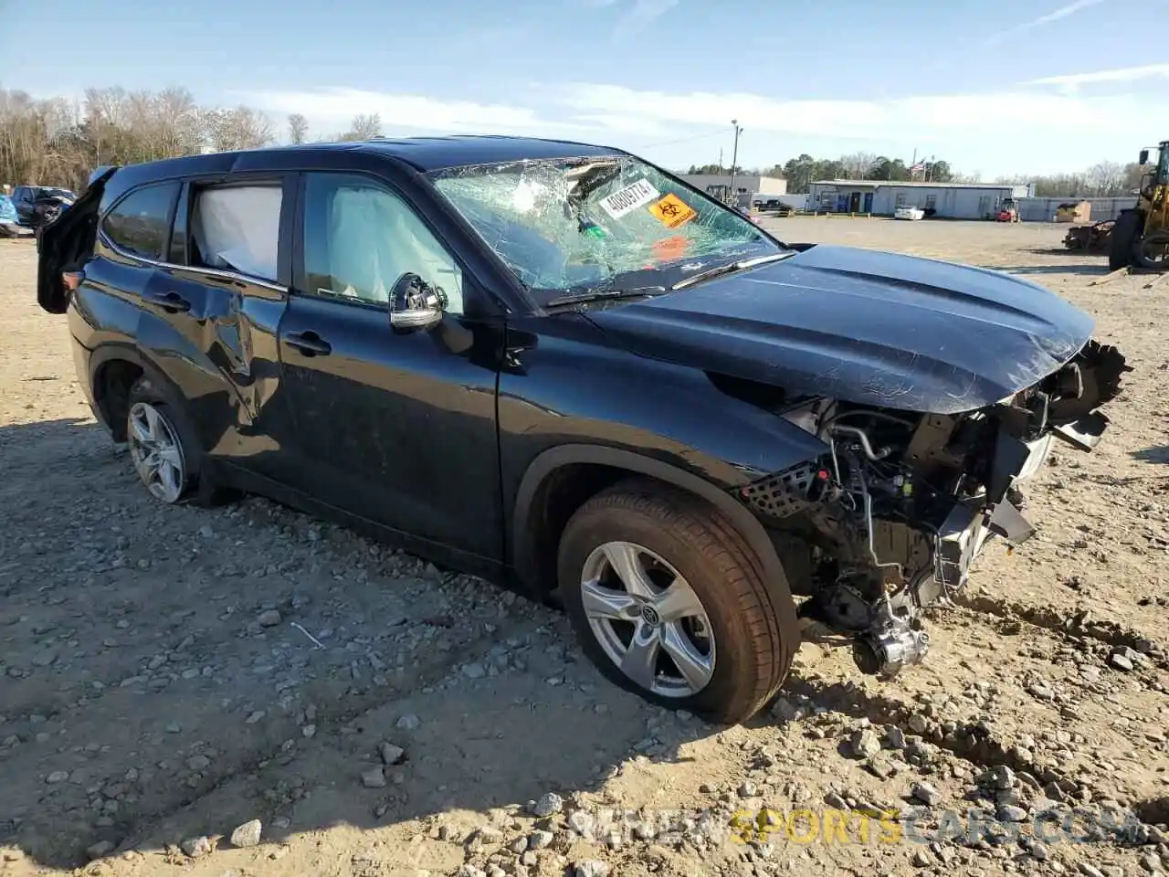 4 Photograph of a damaged car 5TDKDRAH5PS046615 TOYOTA HIGHLANDER 2023