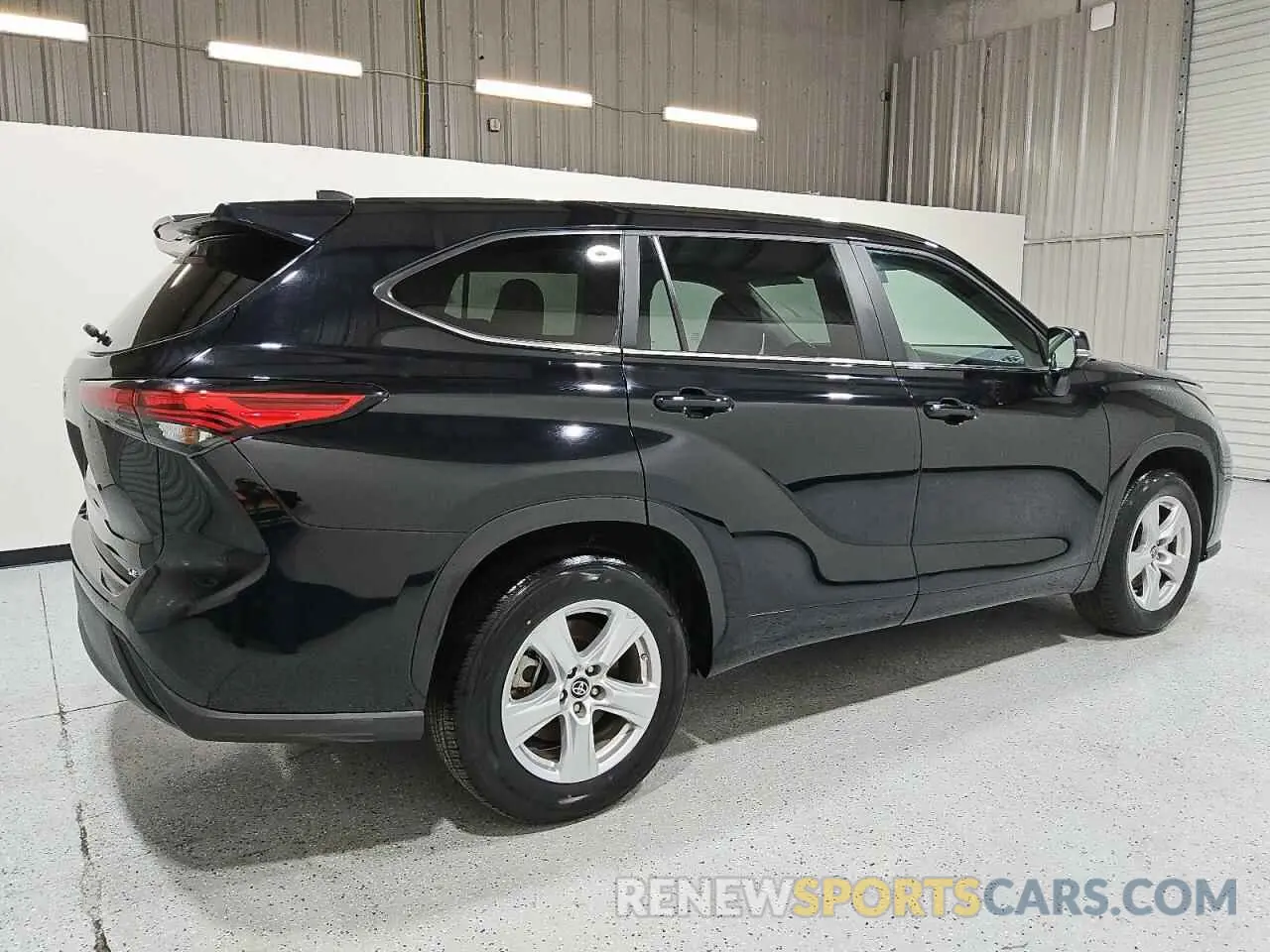 3 Photograph of a damaged car 5TDKDRAH5PS505318 TOYOTA HIGHLANDER 2023