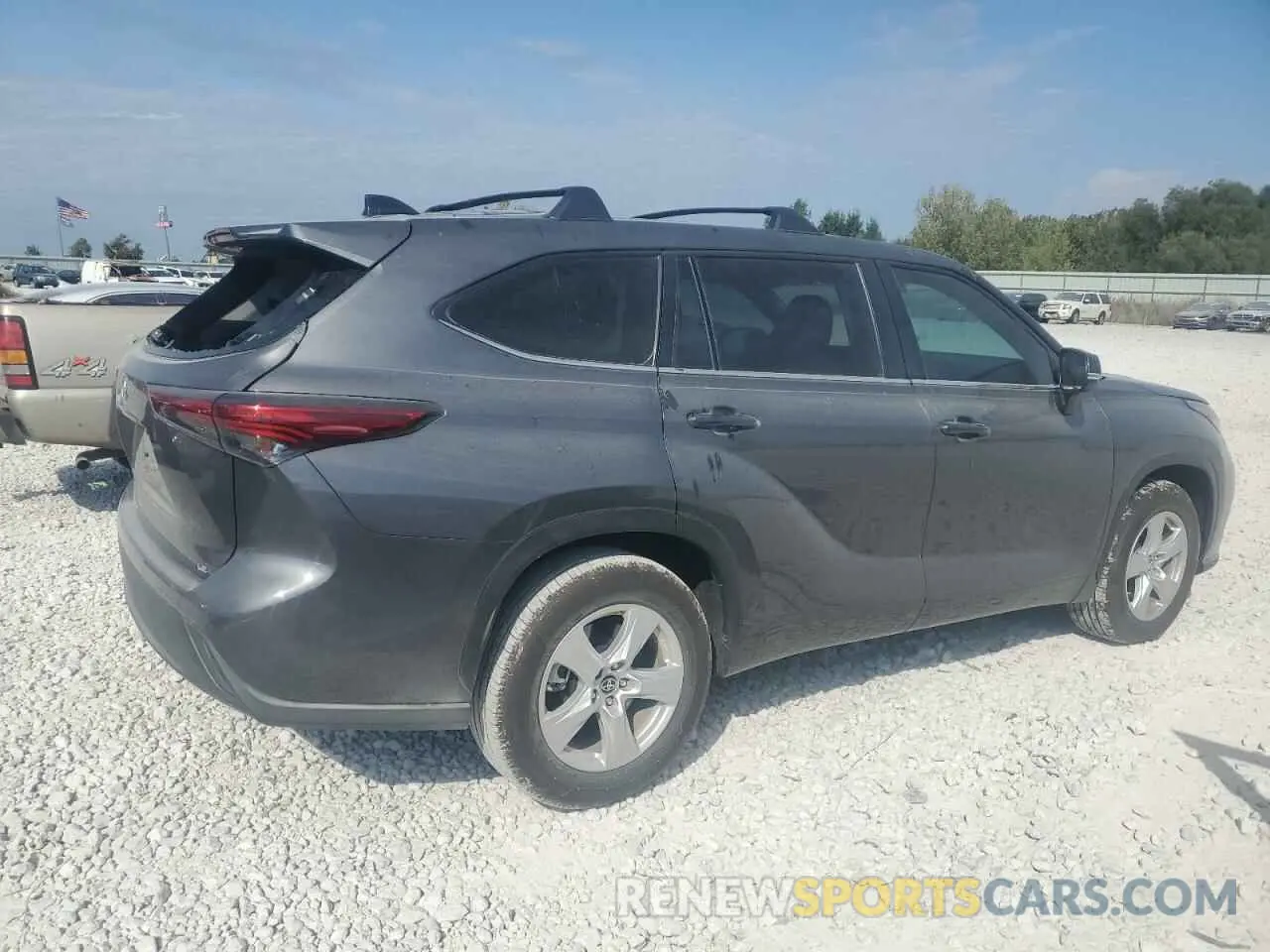 3 Photograph of a damaged car 5TDKDRAH5PS523009 TOYOTA HIGHLANDER 2023