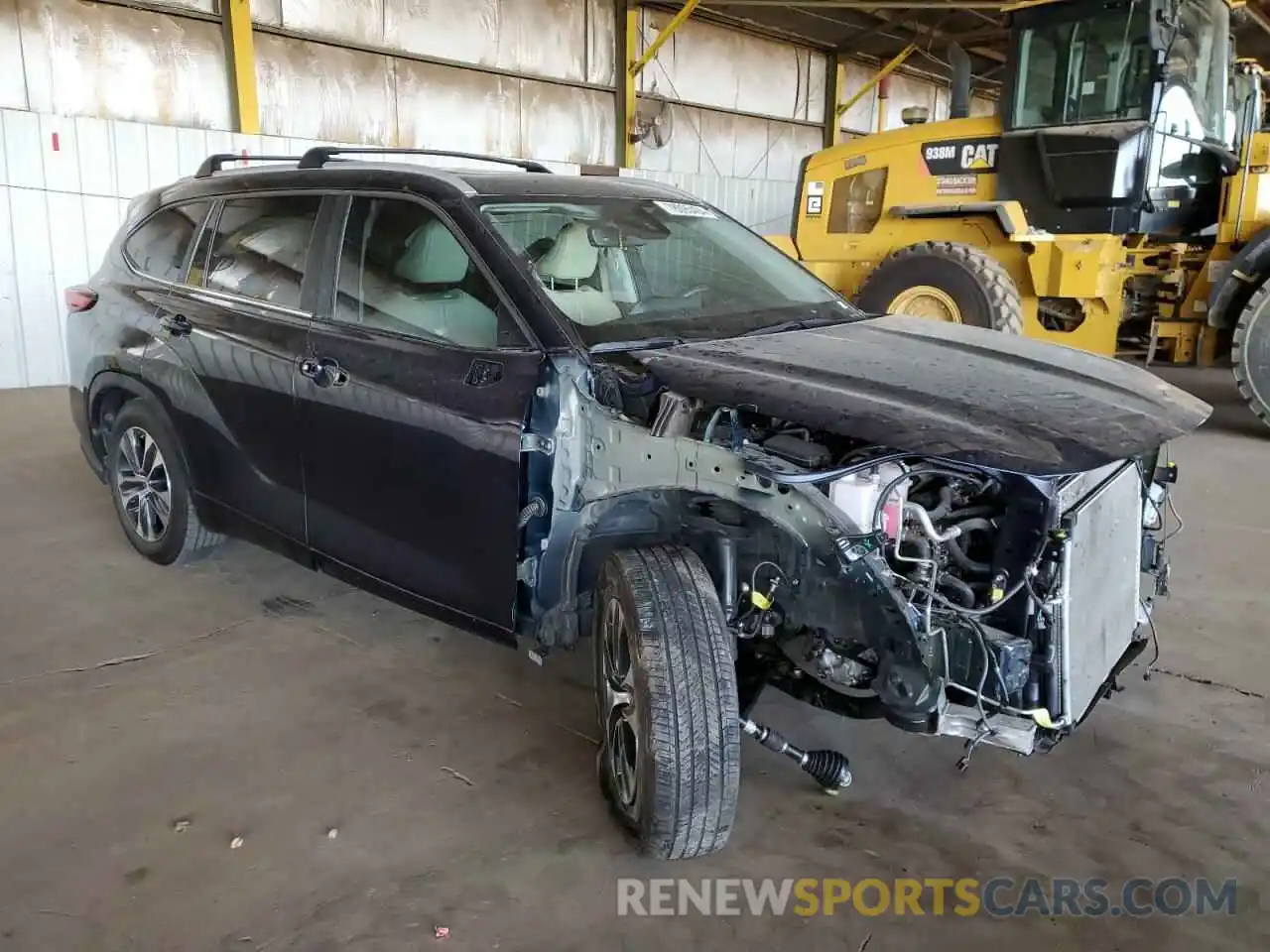 4 Photograph of a damaged car 5TDKDRAH6PS002106 TOYOTA HIGHLANDER 2023