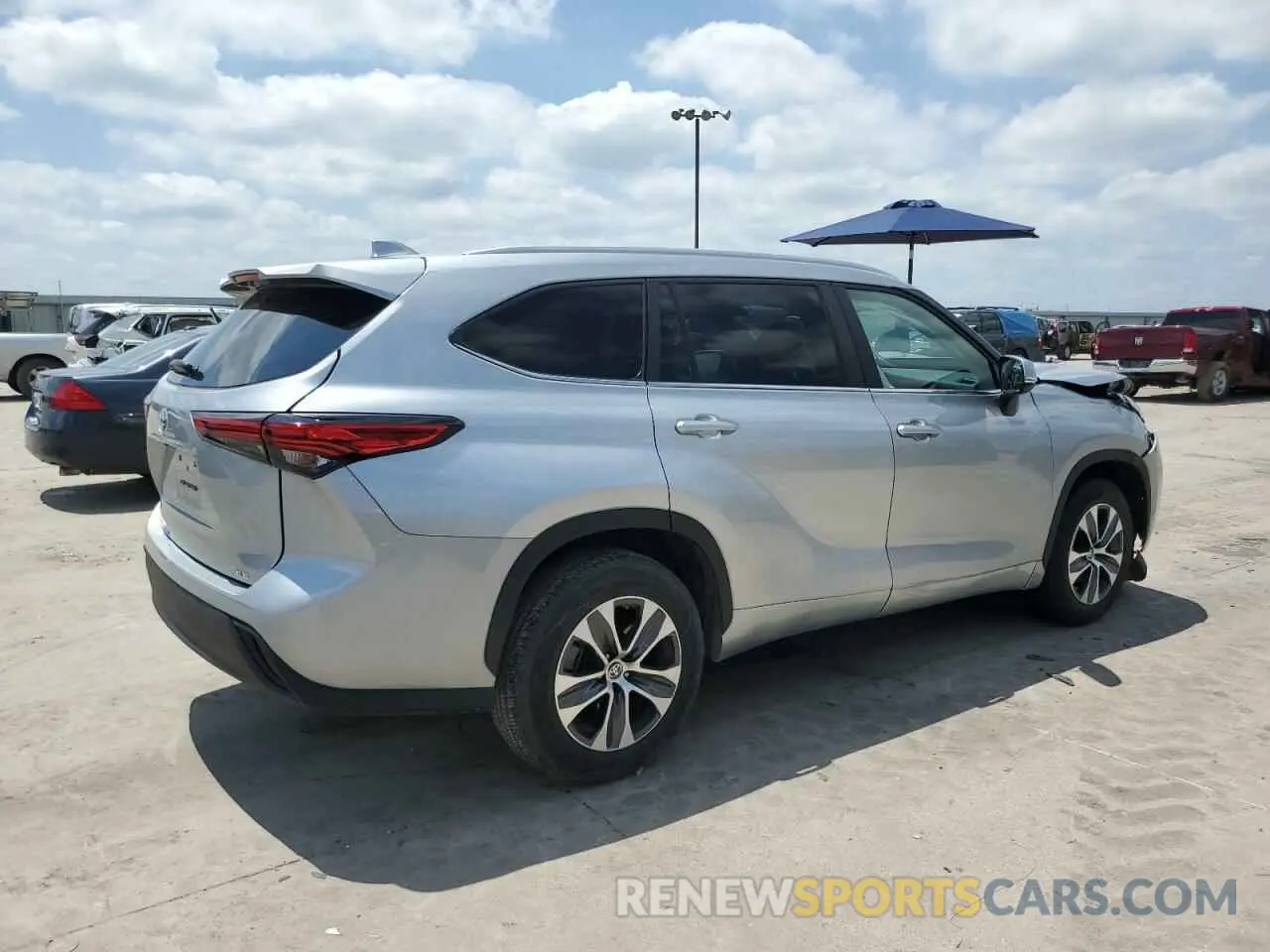 3 Photograph of a damaged car 5TDKDRAH6PS030892 TOYOTA HIGHLANDER 2023