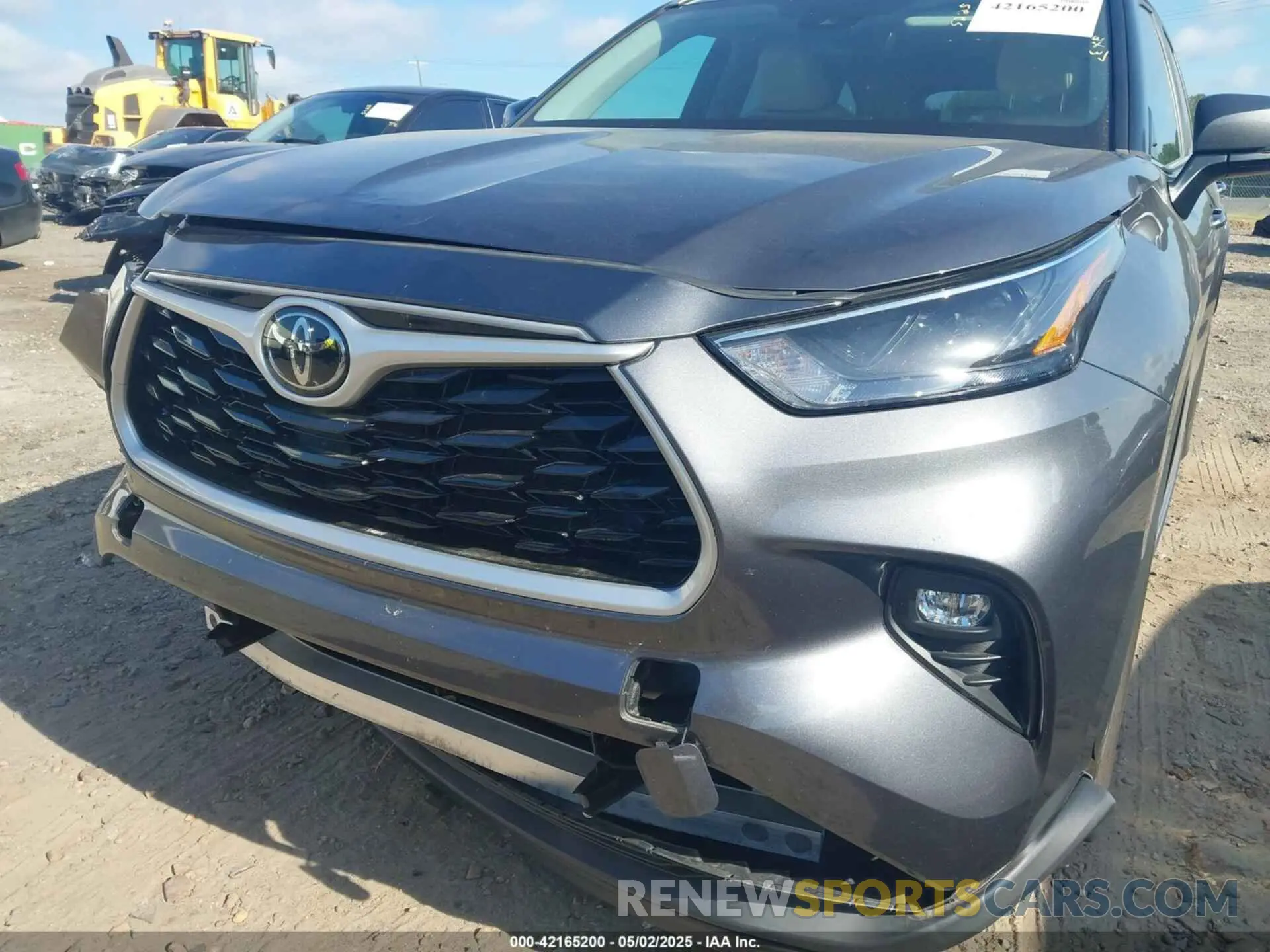 17 Photograph of a damaged car 5TDKDRAH6PS039527 TOYOTA HIGHLANDER 2023