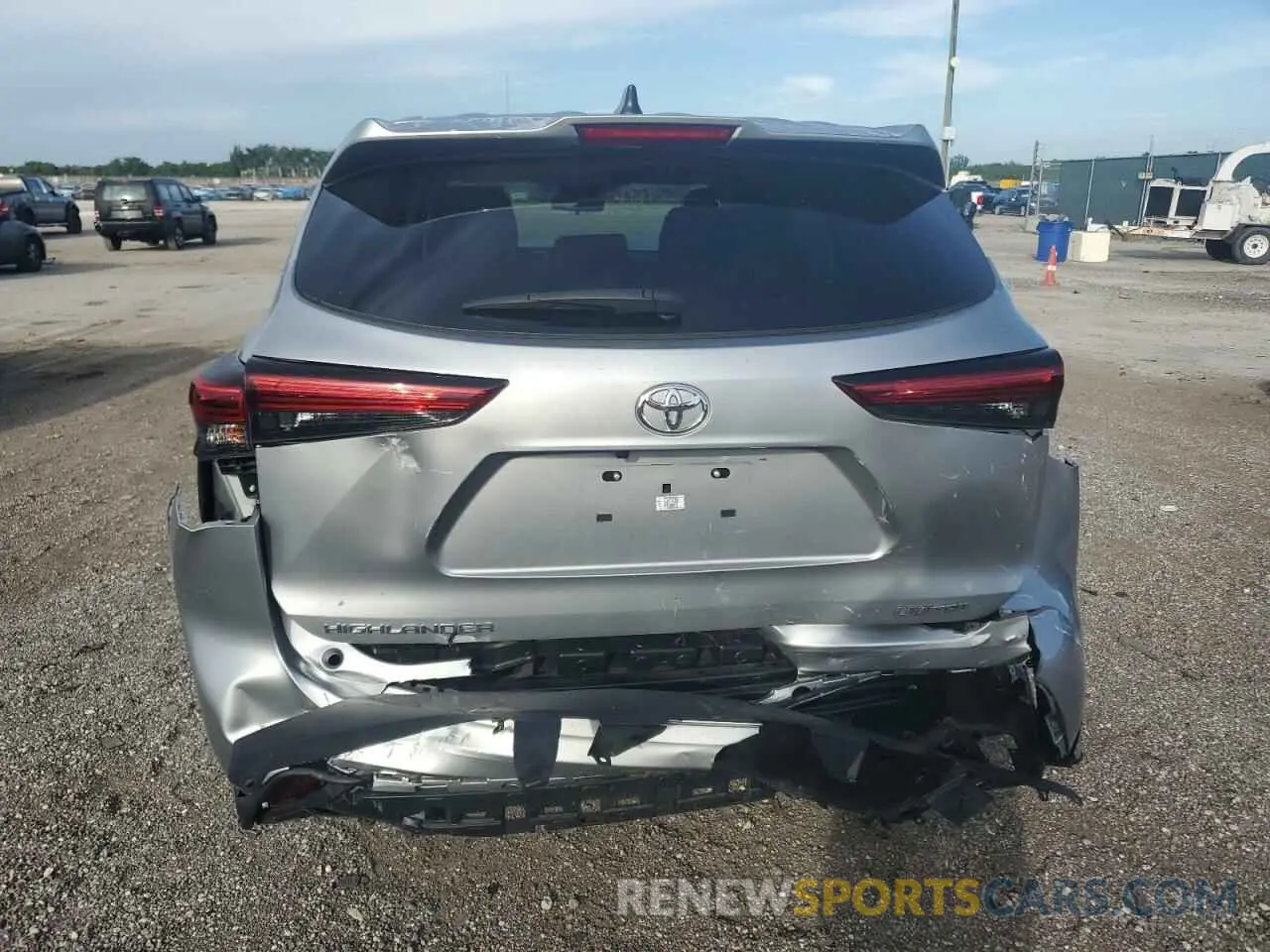 6 Photograph of a damaged car 5TDKDRAH6PS041875 TOYOTA HIGHLANDER 2023
