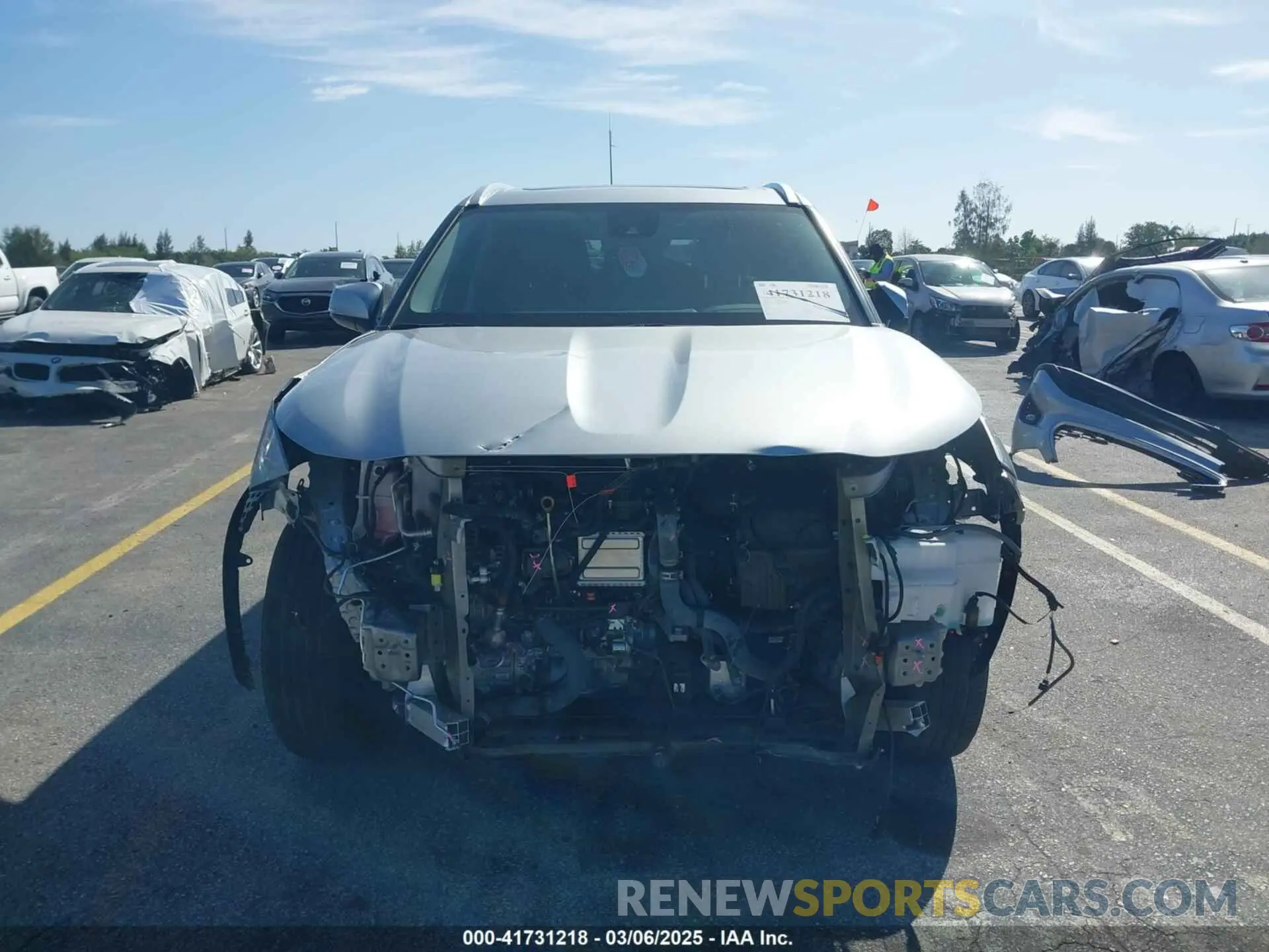 6 Photograph of a damaged car 5TDKDRAH6PS045957 TOYOTA HIGHLANDER 2023