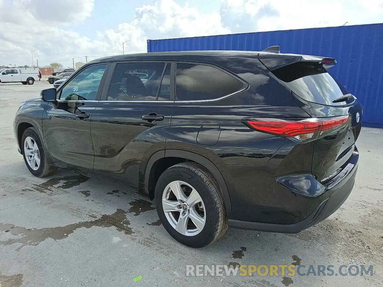 2 Photograph of a damaged car 5TDKDRAH6PS501987 TOYOTA HIGHLANDER 2023