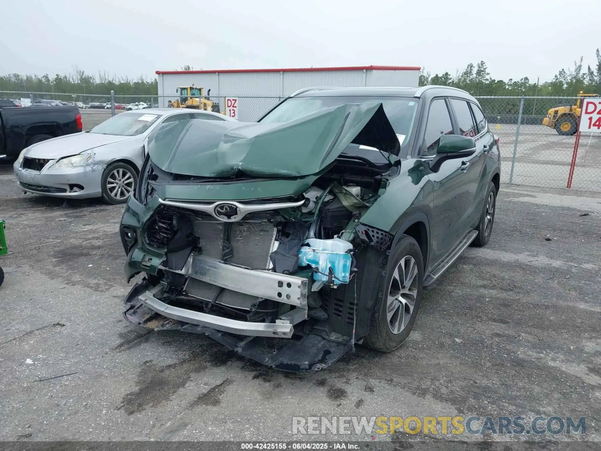 6 Photograph of a damaged car 5TDKDRAH6PS505411 TOYOTA HIGHLANDER 2023