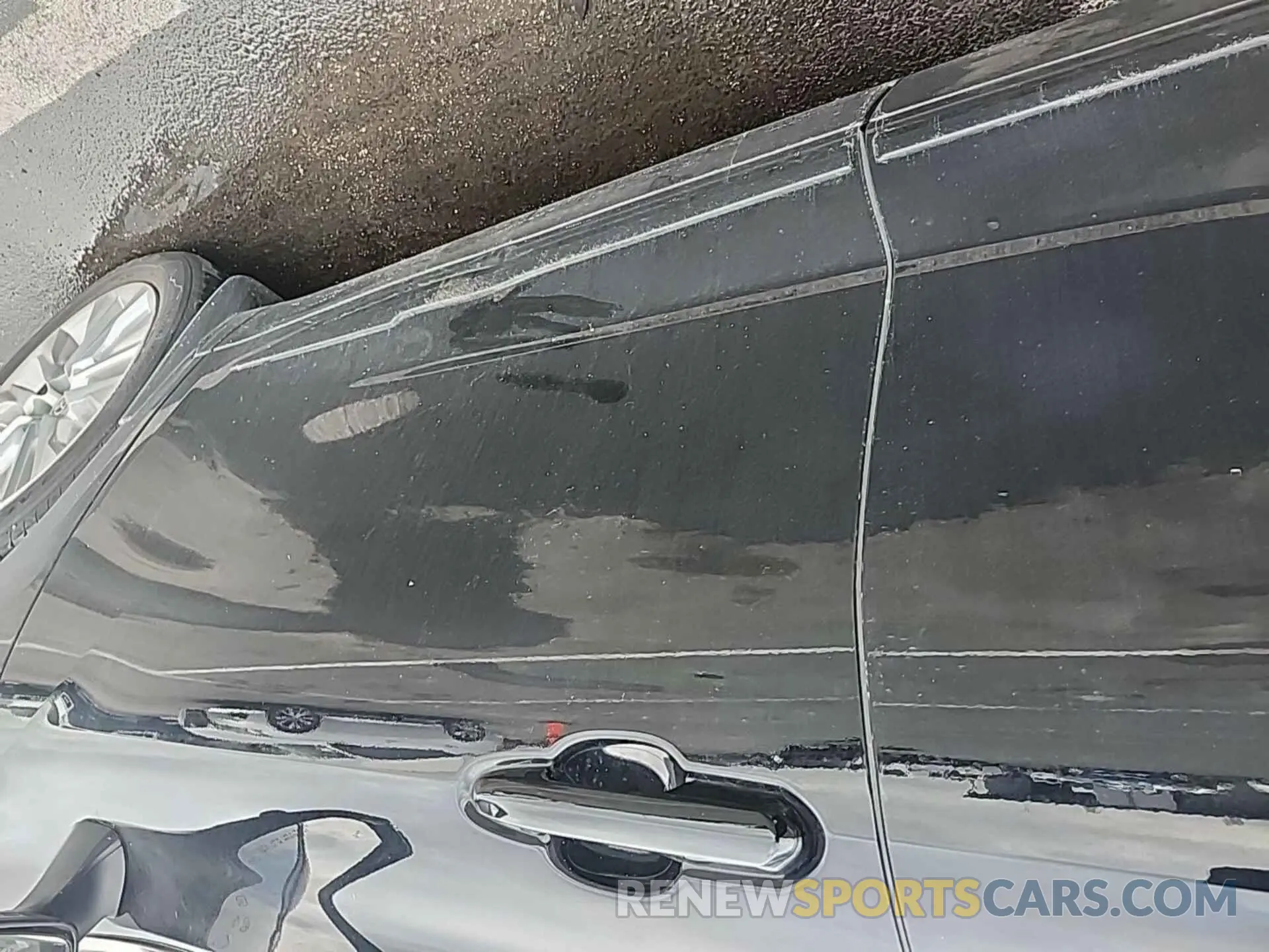 17 Photograph of a damaged car 5TDKDRAH7PS002437 TOYOTA HIGHLANDER 2023