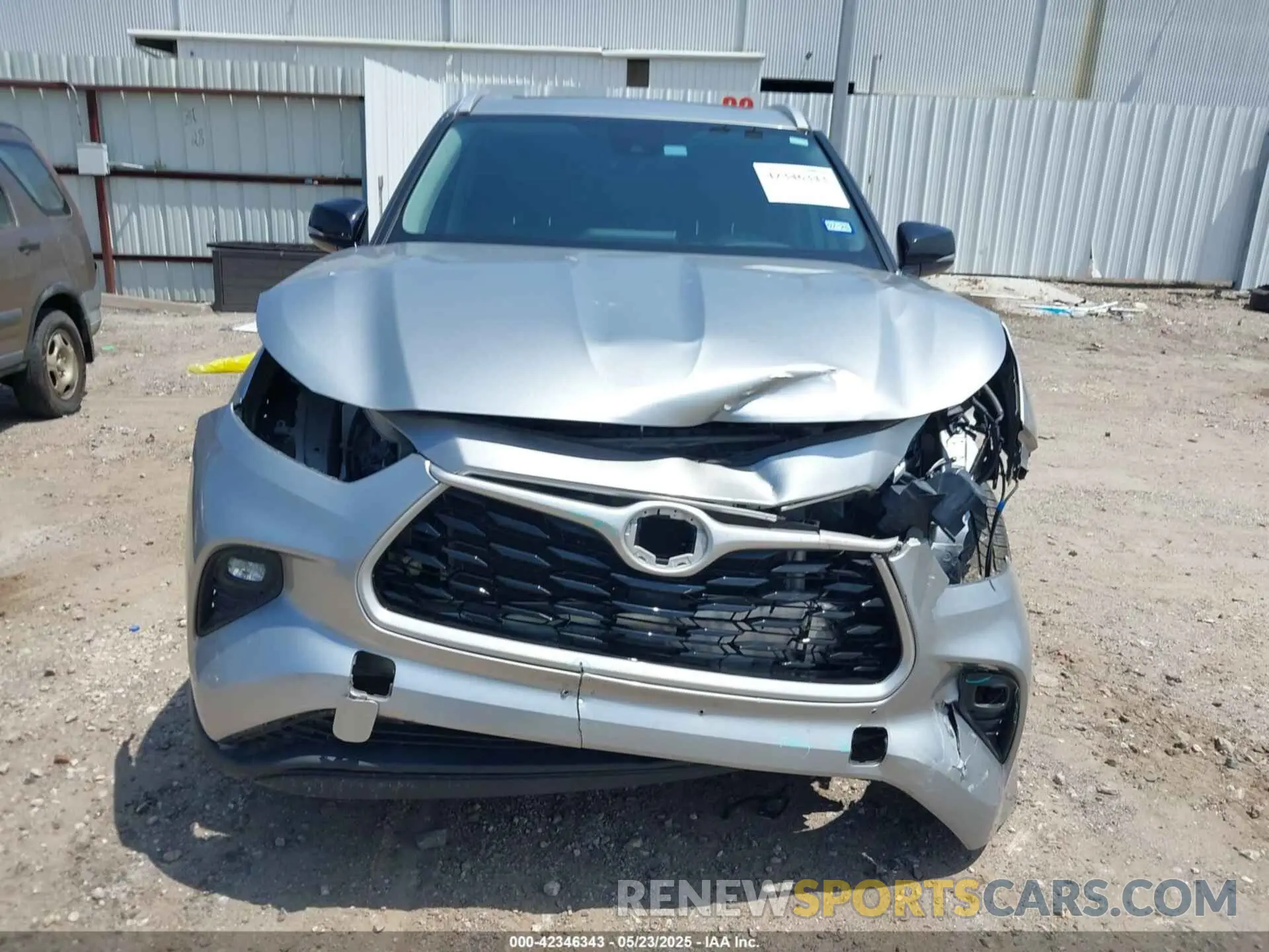 13 Photograph of a damaged car 5TDKDRAH7PS005256 TOYOTA HIGHLANDER 2023
