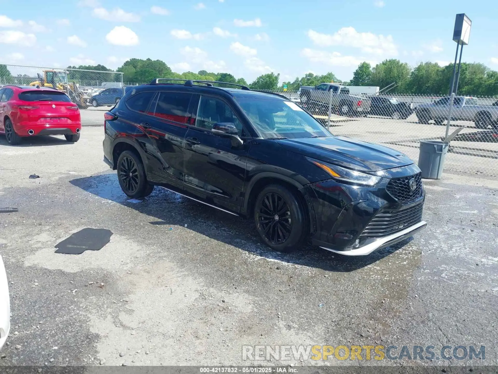 1 Photograph of a damaged car 5TDKDRAH7PS020856 TOYOTA HIGHLANDER 2023