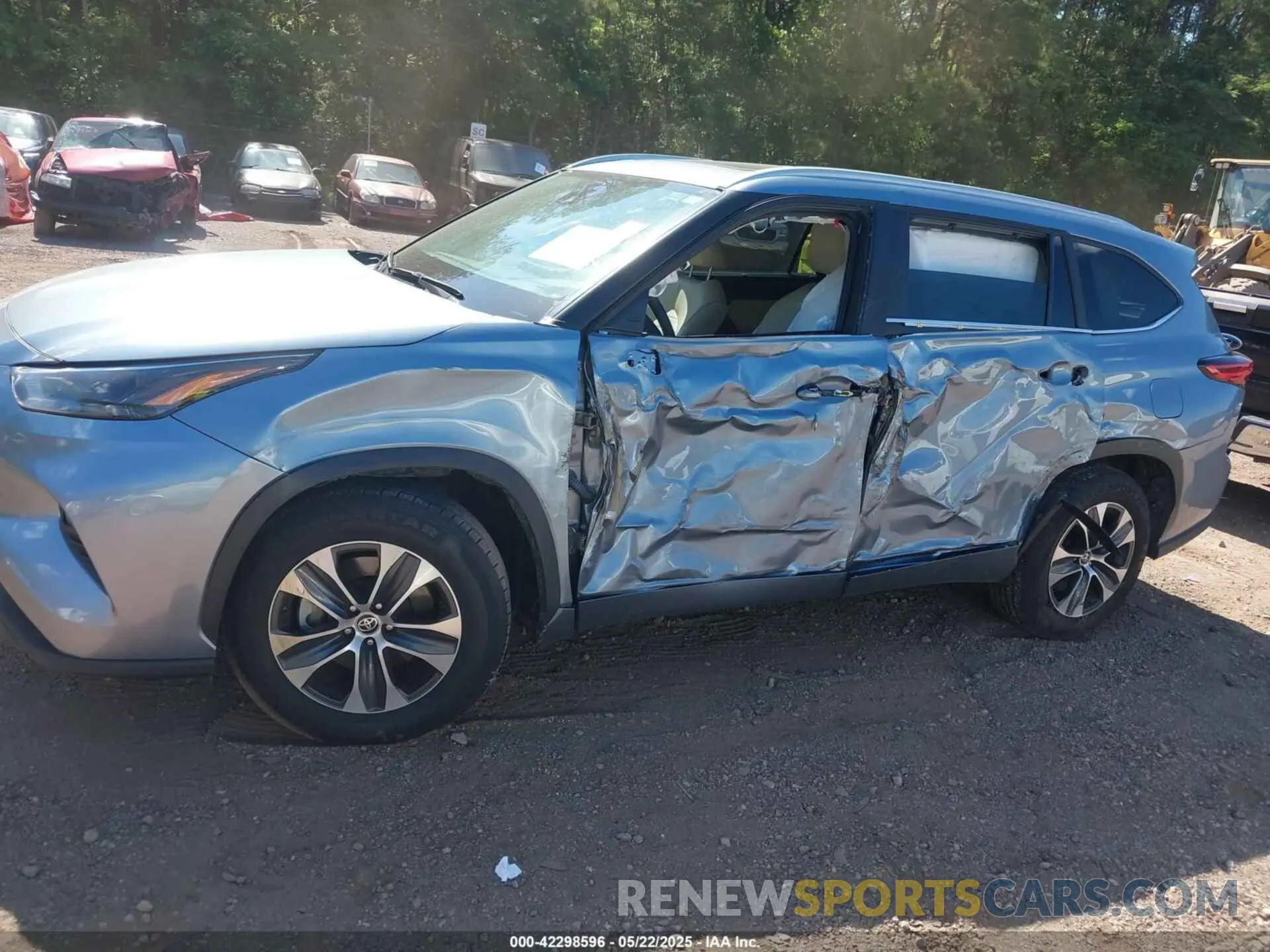 6 Photograph of a damaged car 5TDKDRAH7PS038449 TOYOTA HIGHLANDER 2023