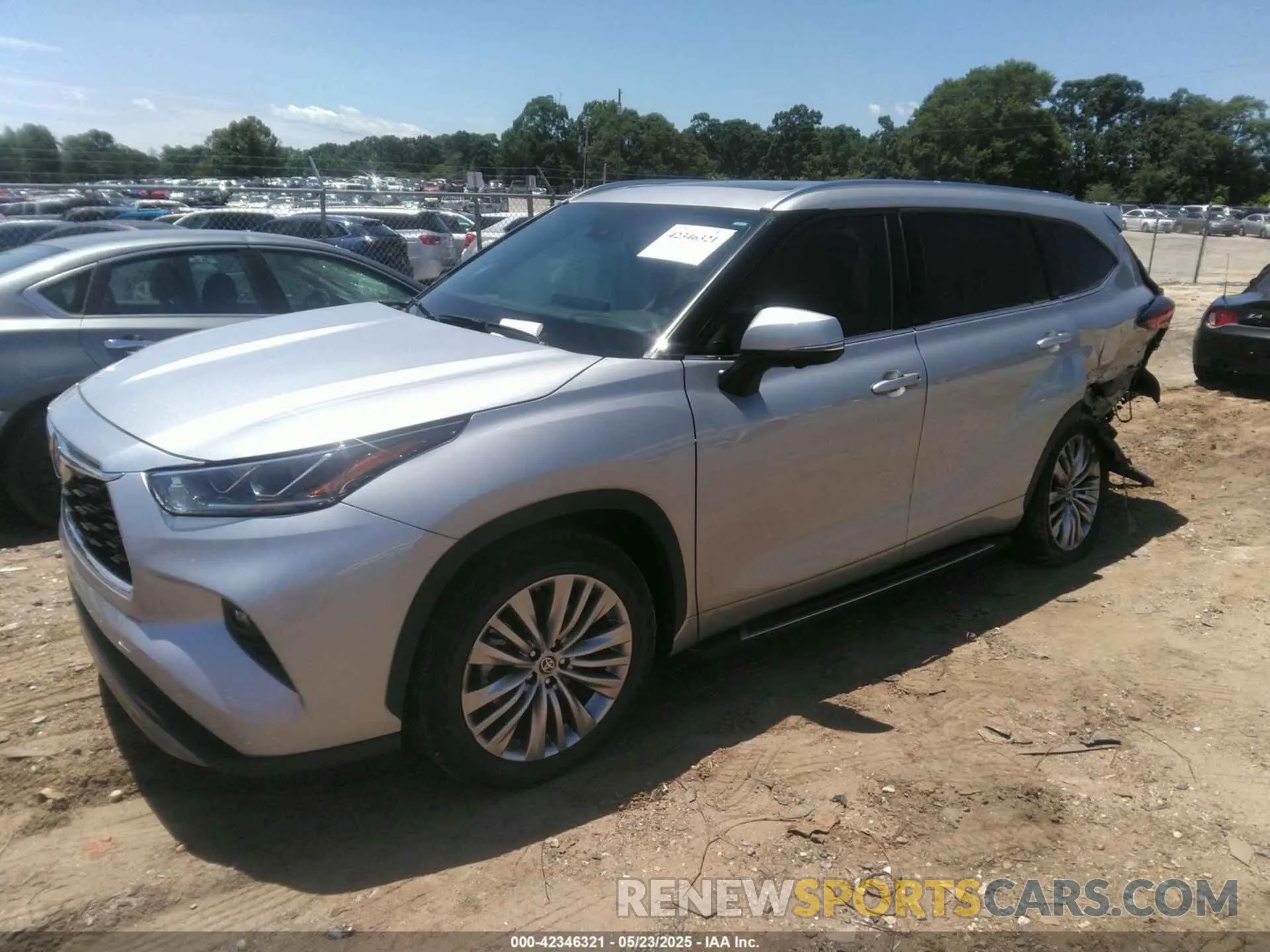 2 Photograph of a damaged car 5TDKDRAH7PS047667 TOYOTA HIGHLANDER 2023