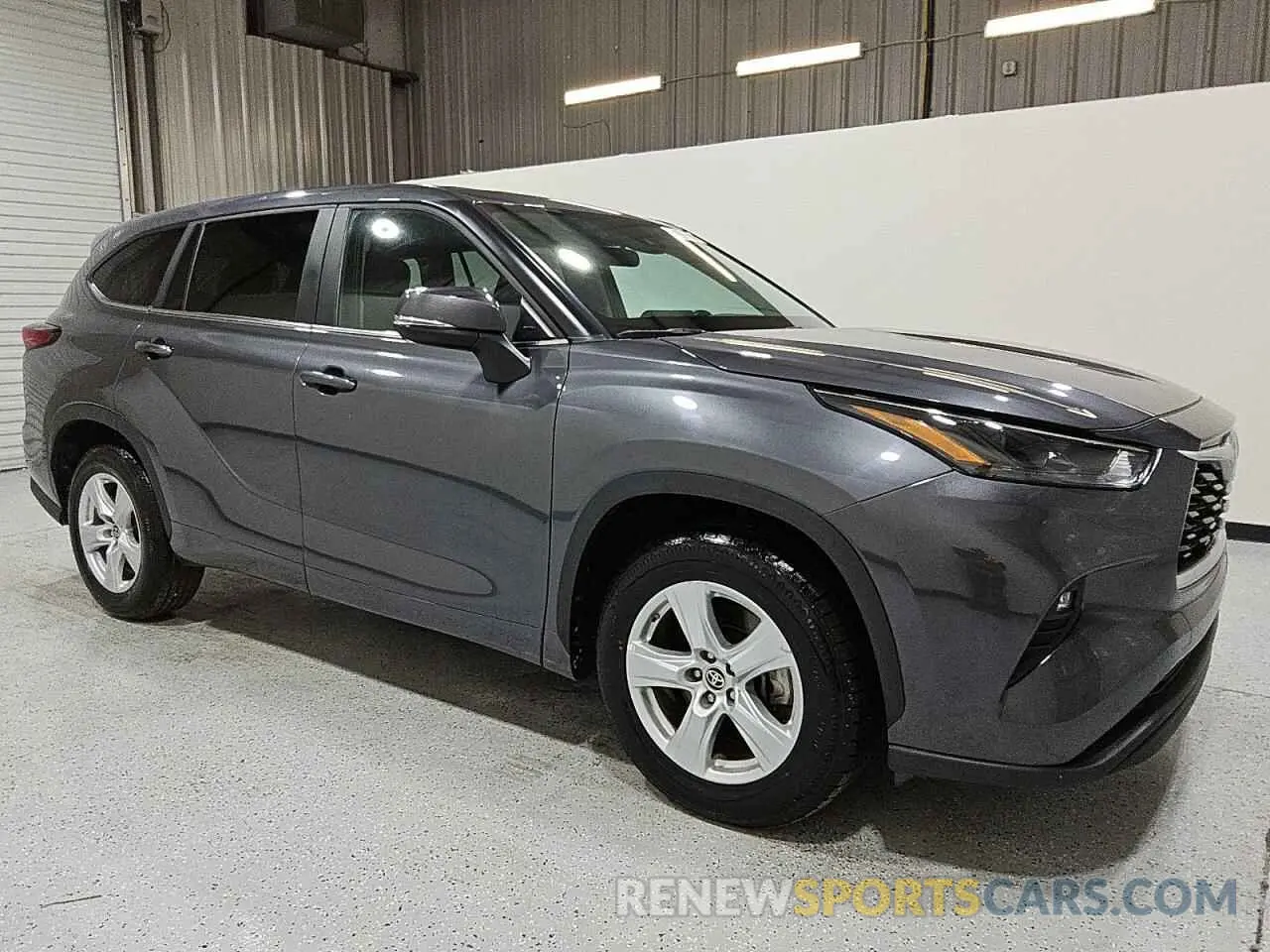4 Photograph of a damaged car 5TDKDRAH7PS505420 TOYOTA HIGHLANDER 2023