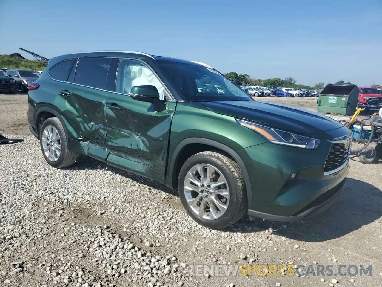 4 Photograph of a damaged car 5TDKDRAH7PS505658 TOYOTA HIGHLANDER 2023