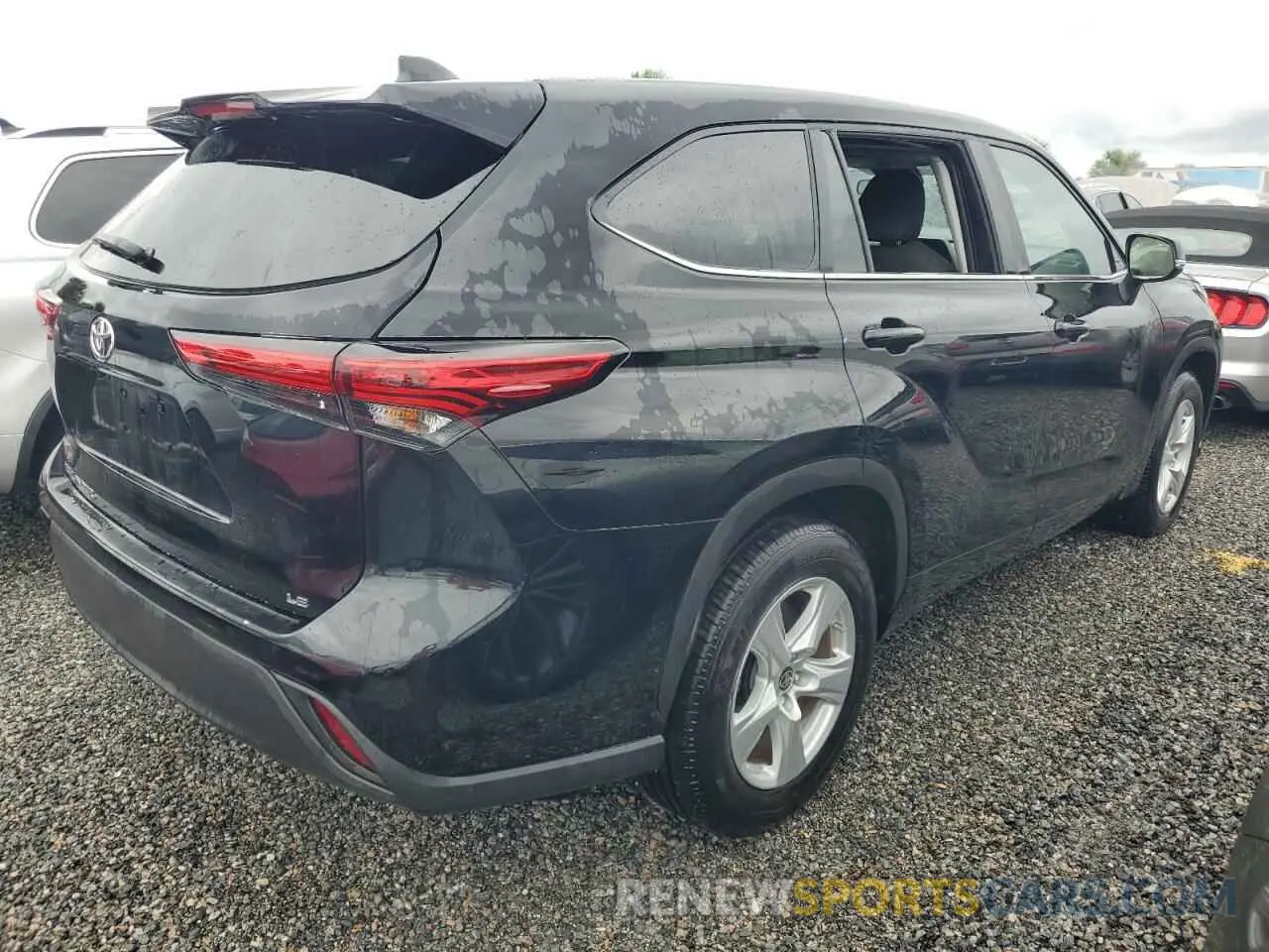 3 Photograph of a damaged car 5TDKDRAH7PS513078 TOYOTA HIGHLANDER 2023