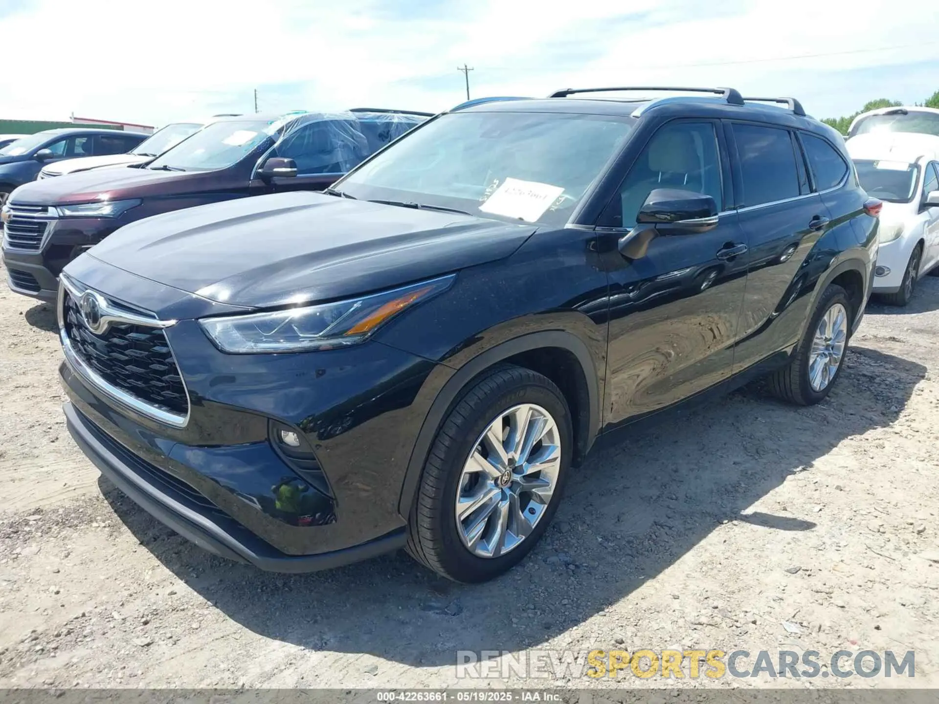 2 Photograph of a damaged car 5TDKDRAH8PS000437 TOYOTA HIGHLANDER 2023