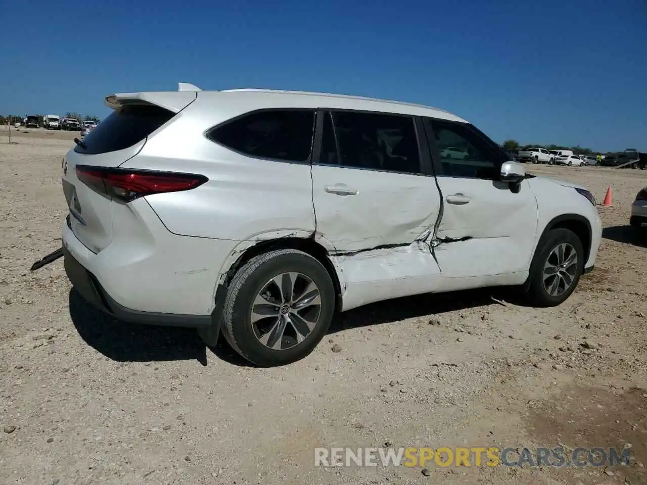 3 Photograph of a damaged car 5TDKDRAH8PS001040 TOYOTA HIGHLANDER 2023