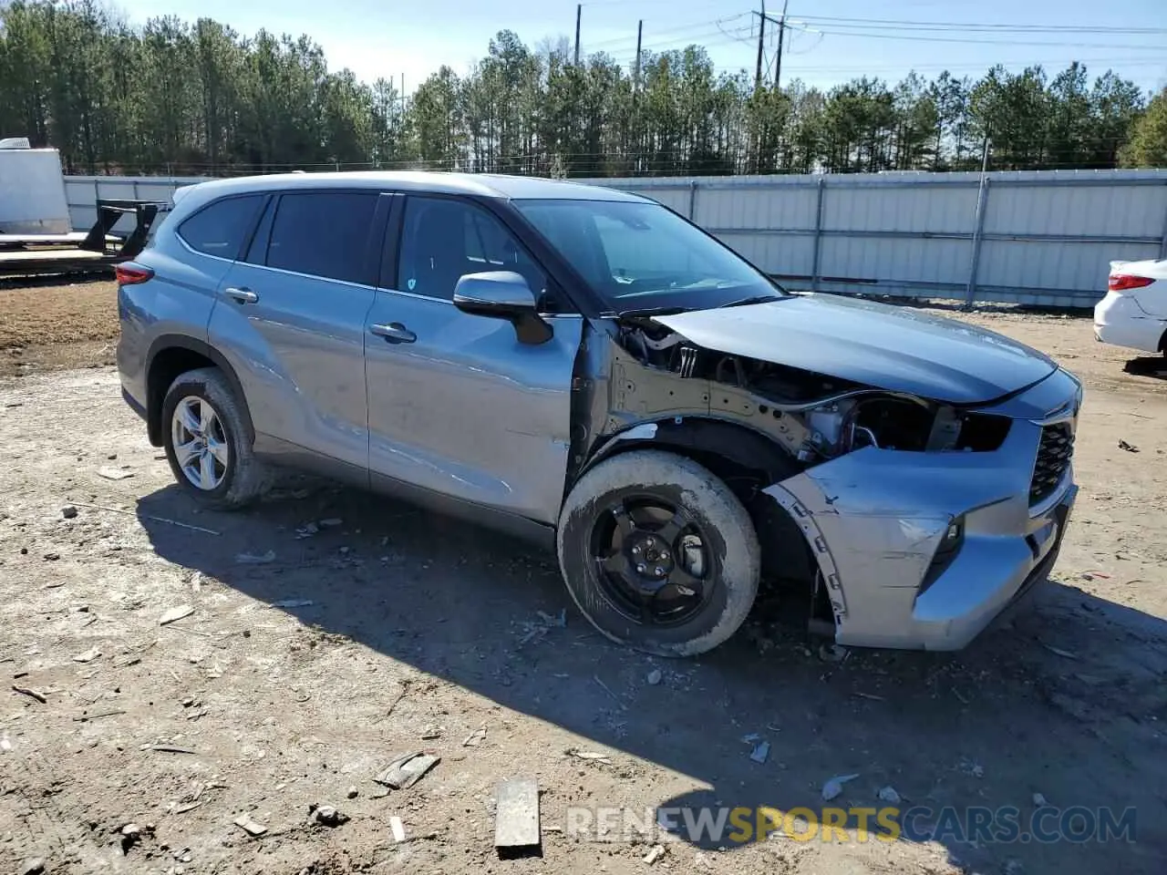 4 Photograph of a damaged car 5TDKDRAH8PS008022 TOYOTA HIGHLANDER 2023