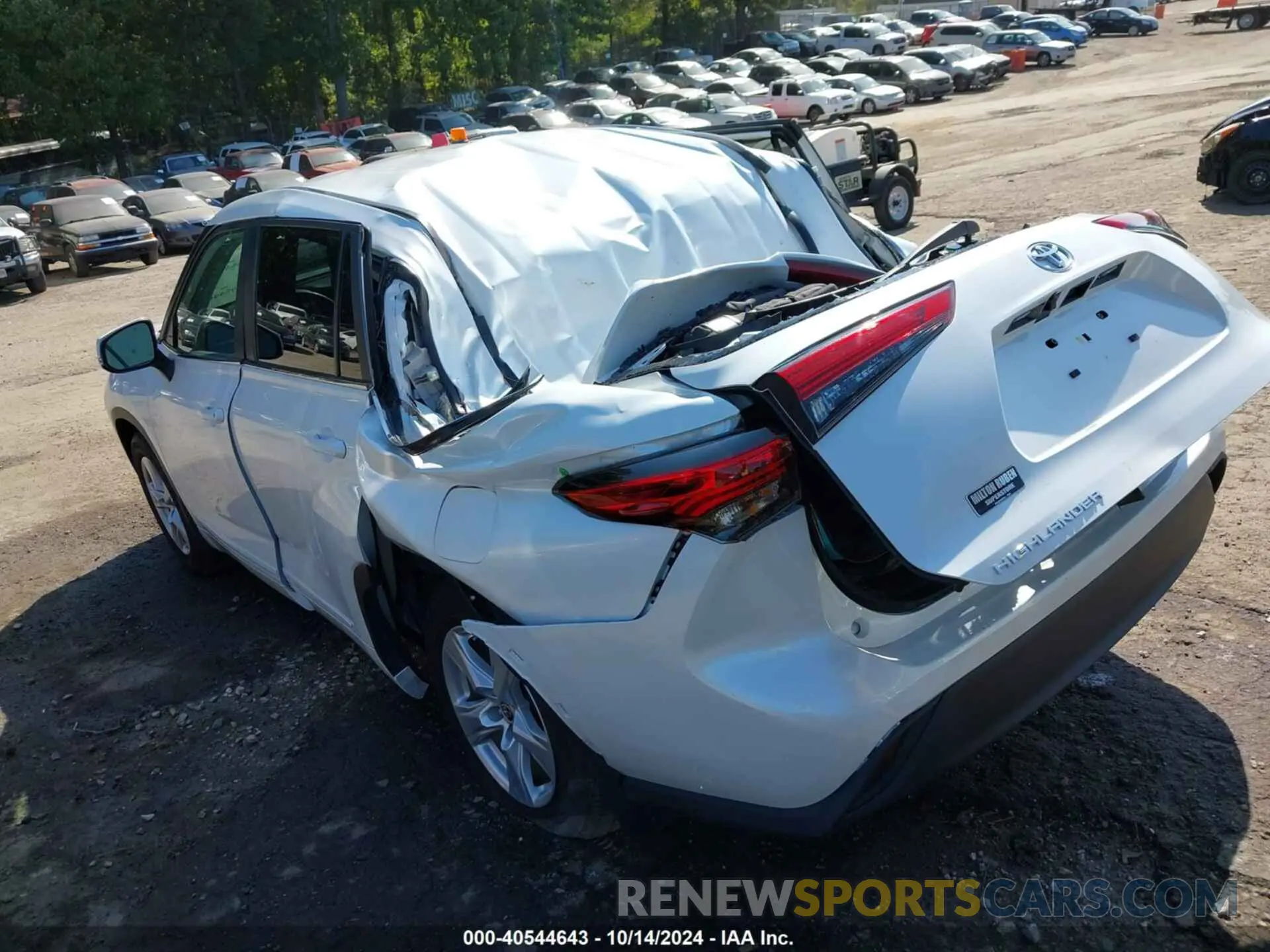 3 Photograph of a damaged car 5TDKDRAH8PS017903 TOYOTA HIGHLANDER 2023