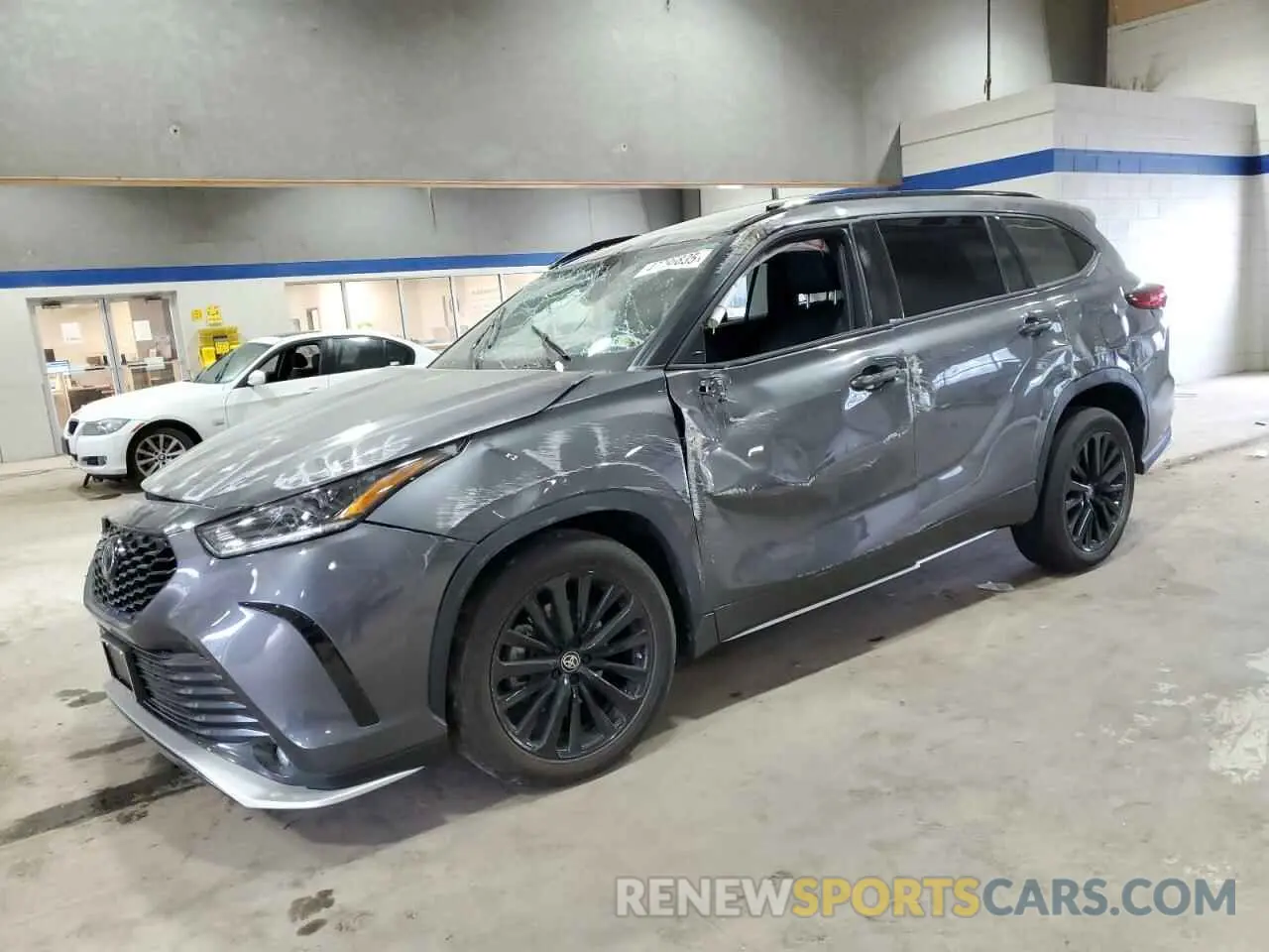 1 Photograph of a damaged car 5TDKDRAH8PS508441 TOYOTA HIGHLANDER 2023