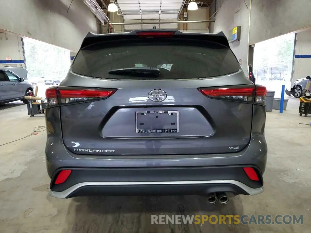 6 Photograph of a damaged car 5TDKDRAH8PS508441 TOYOTA HIGHLANDER 2023