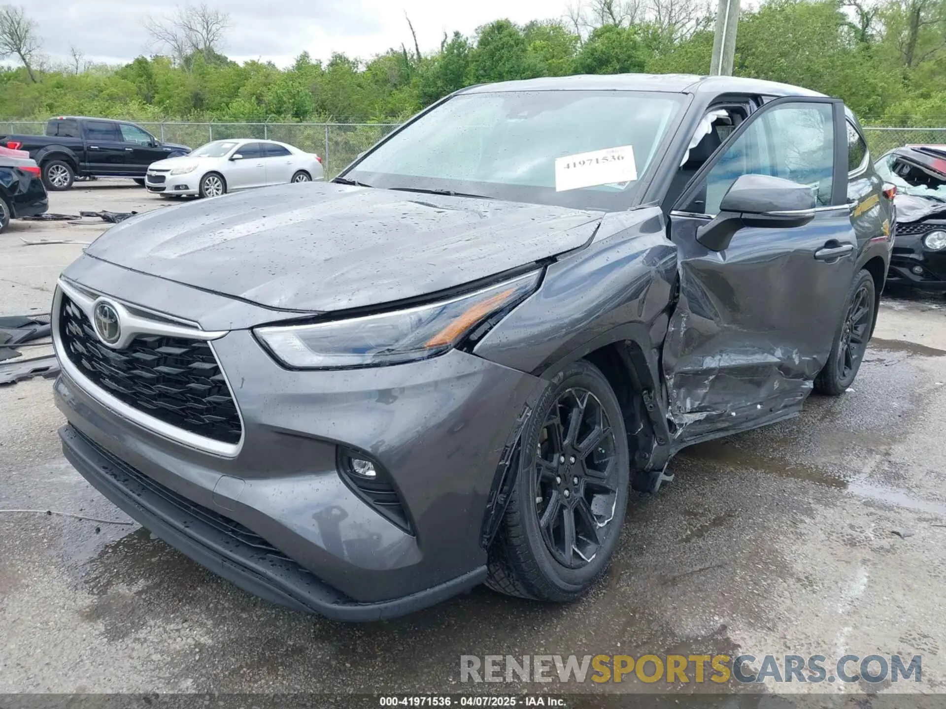 2 Photograph of a damaged car 5TDKDRAH8PS512327 TOYOTA HIGHLANDER 2023