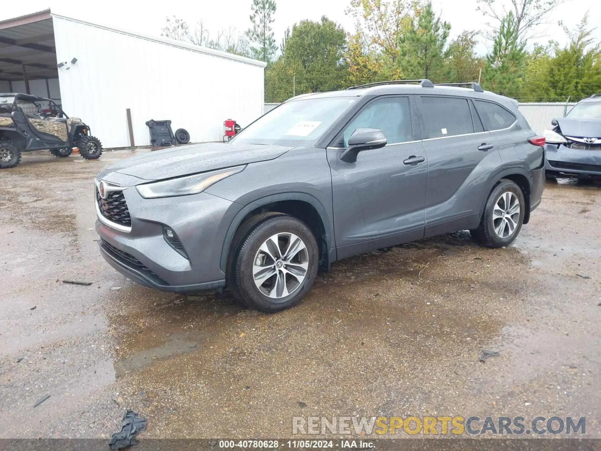 2 Photograph of a damaged car 5TDKDRAH9PS012242 TOYOTA HIGHLANDER 2023