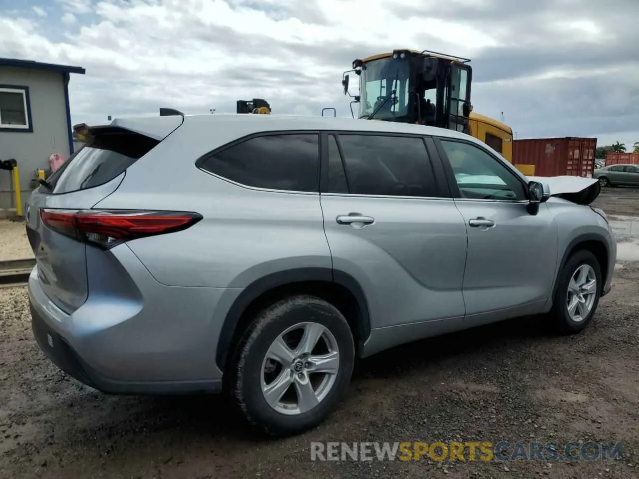 3 Photograph of a damaged car 5TDKDRAH9PS018591 TOYOTA HIGHLANDER 2023