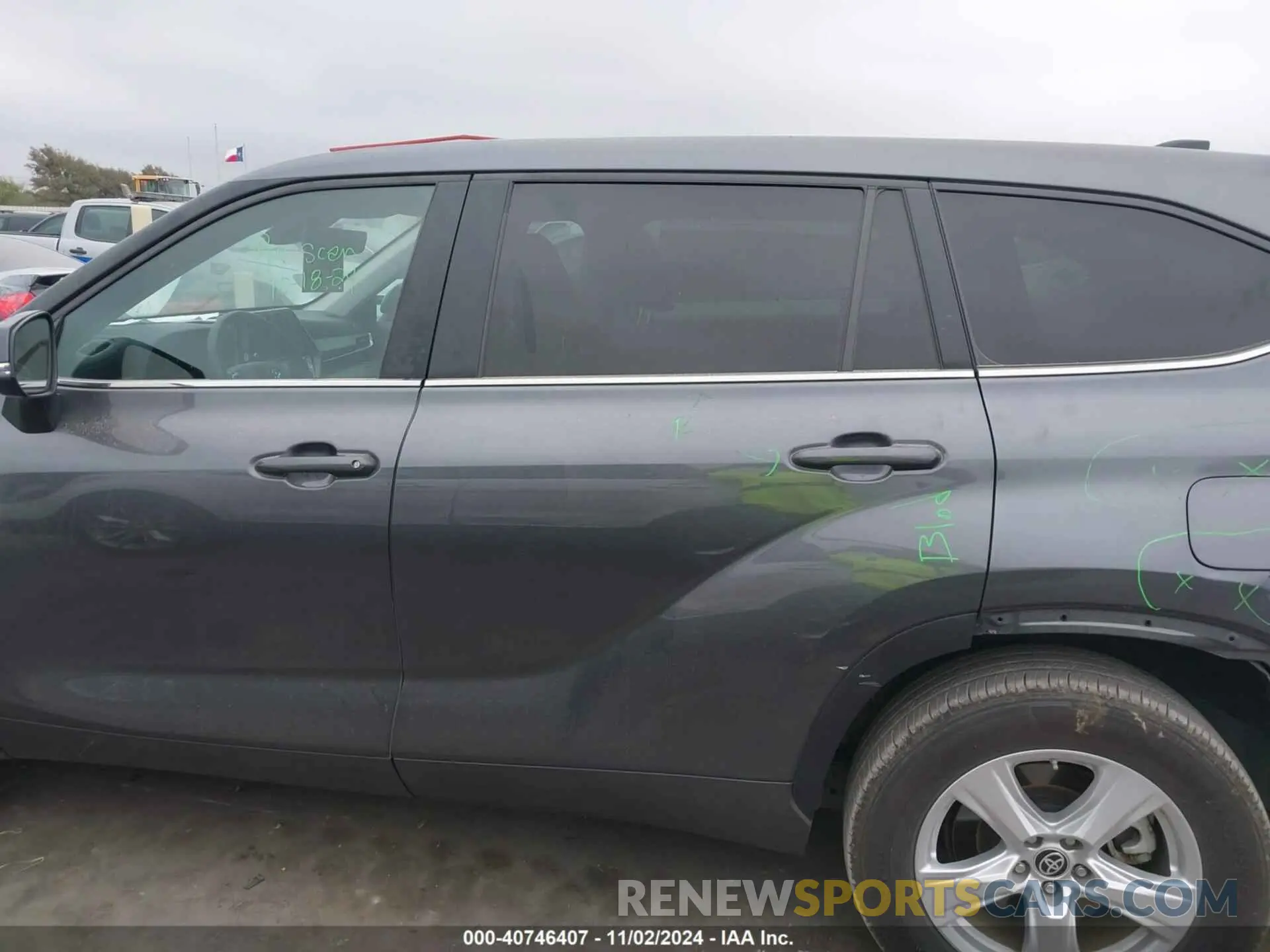 15 Photograph of a damaged car 5TDKDRAH9PS046634 TOYOTA HIGHLANDER 2023