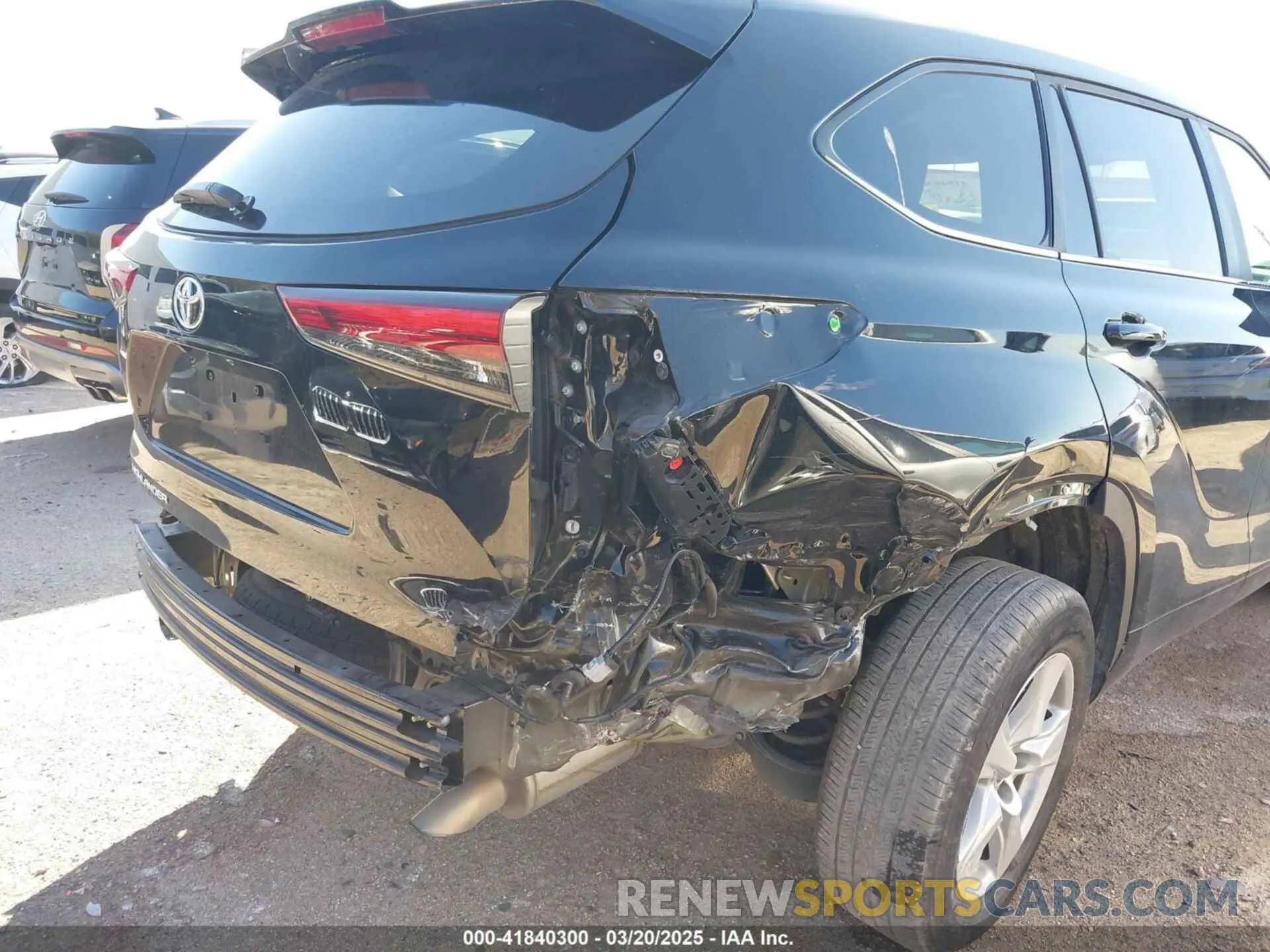 6 Photograph of a damaged car 5TDKDRAH9PS046701 TOYOTA HIGHLANDER 2023