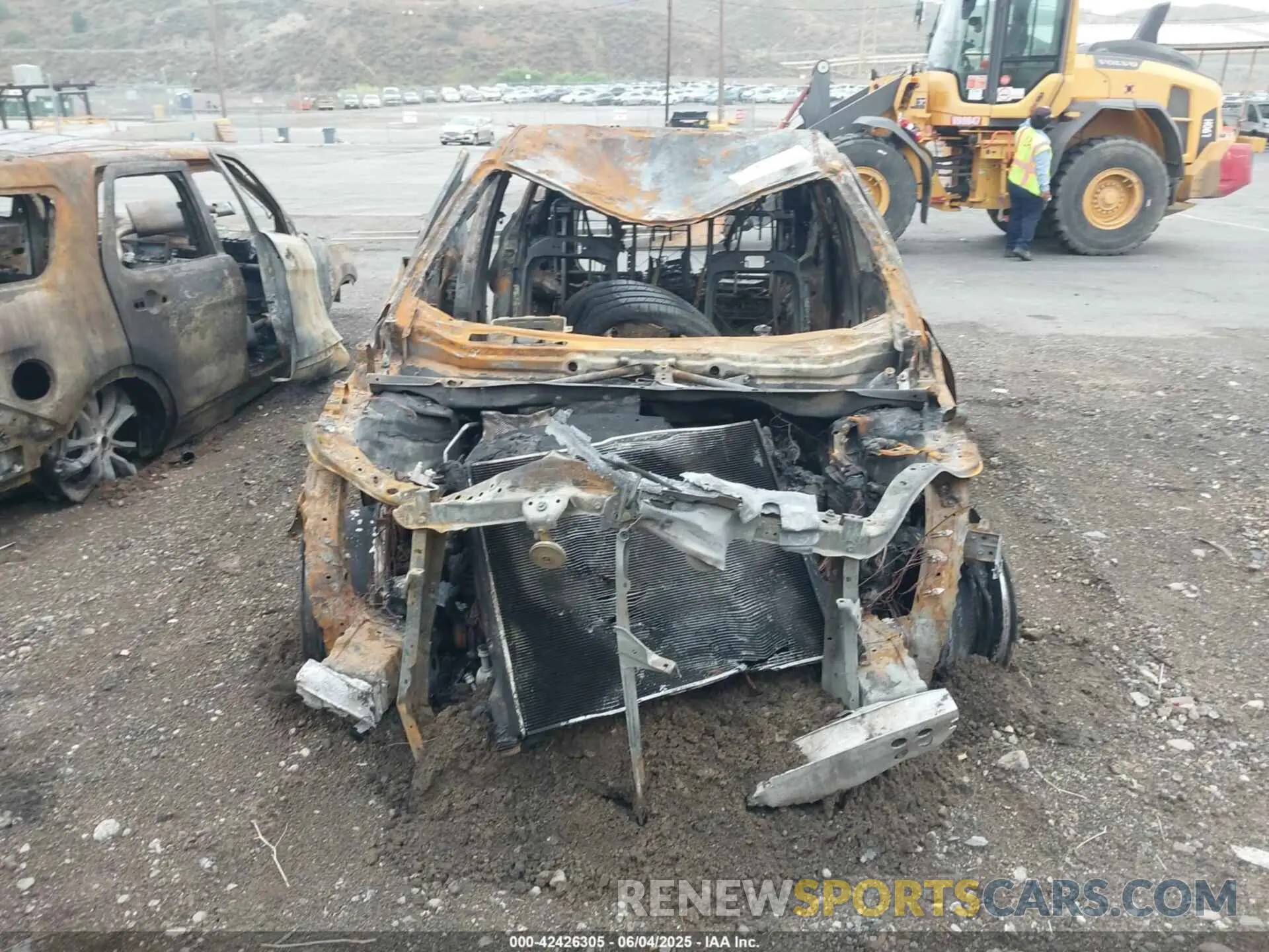 11 Photograph of a damaged car 5TDKDRAH9PS510845 TOYOTA HIGHLANDER 2023