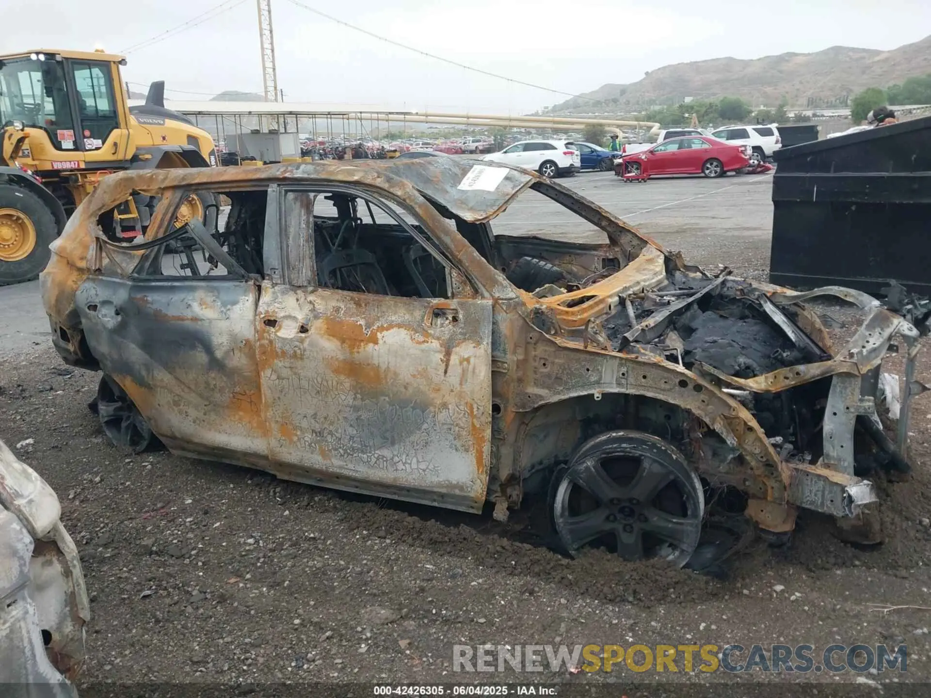 12 Photograph of a damaged car 5TDKDRAH9PS510845 TOYOTA HIGHLANDER 2023