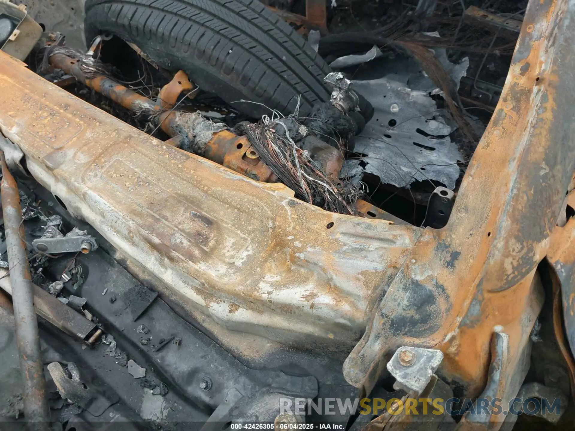 9 Photograph of a damaged car 5TDKDRAH9PS510845 TOYOTA HIGHLANDER 2023