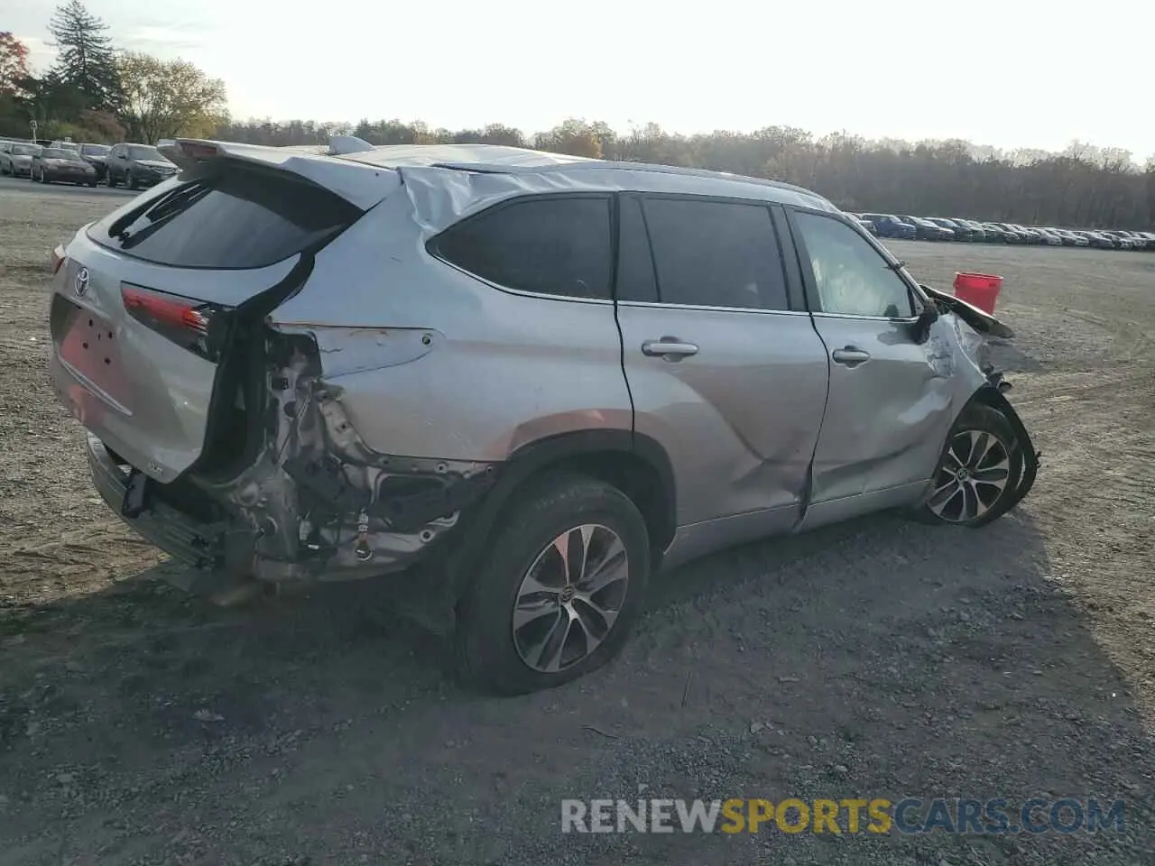 3 Photograph of a damaged car 5TDKDRAHXPS014839 TOYOTA HIGHLANDER 2023