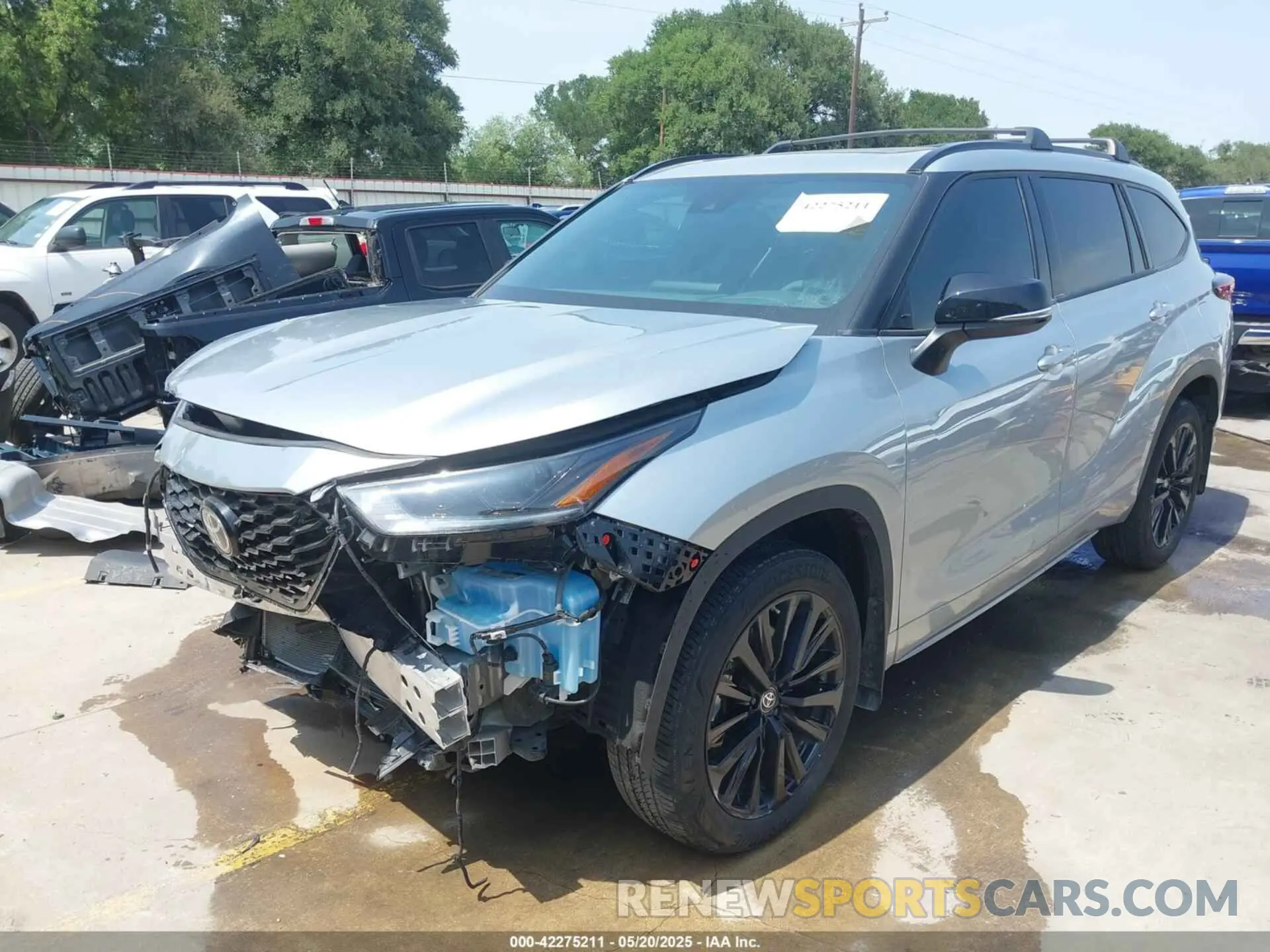 2 Photograph of a damaged car 5TDKDRAHXPS016140 TOYOTA HIGHLANDER 2023