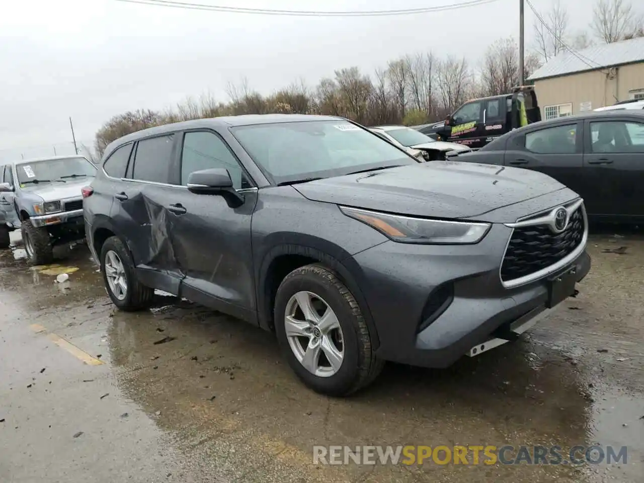 4 Photograph of a damaged car 5TDKDRAHXPS027235 TOYOTA HIGHLANDER 2023