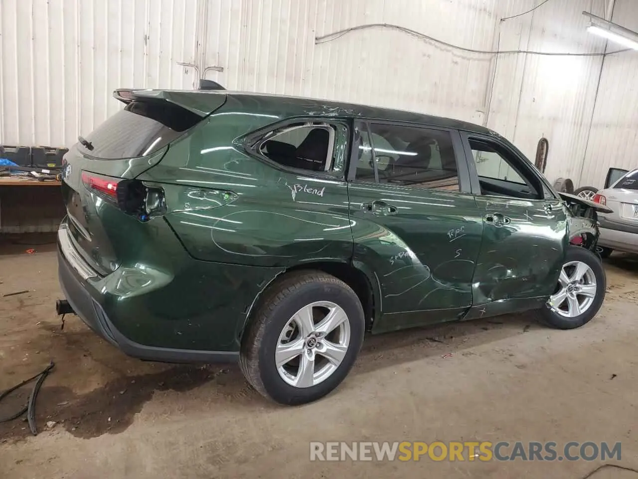 3 Photograph of a damaged car 5TDKDRAHXPS501720 TOYOTA HIGHLANDER 2023