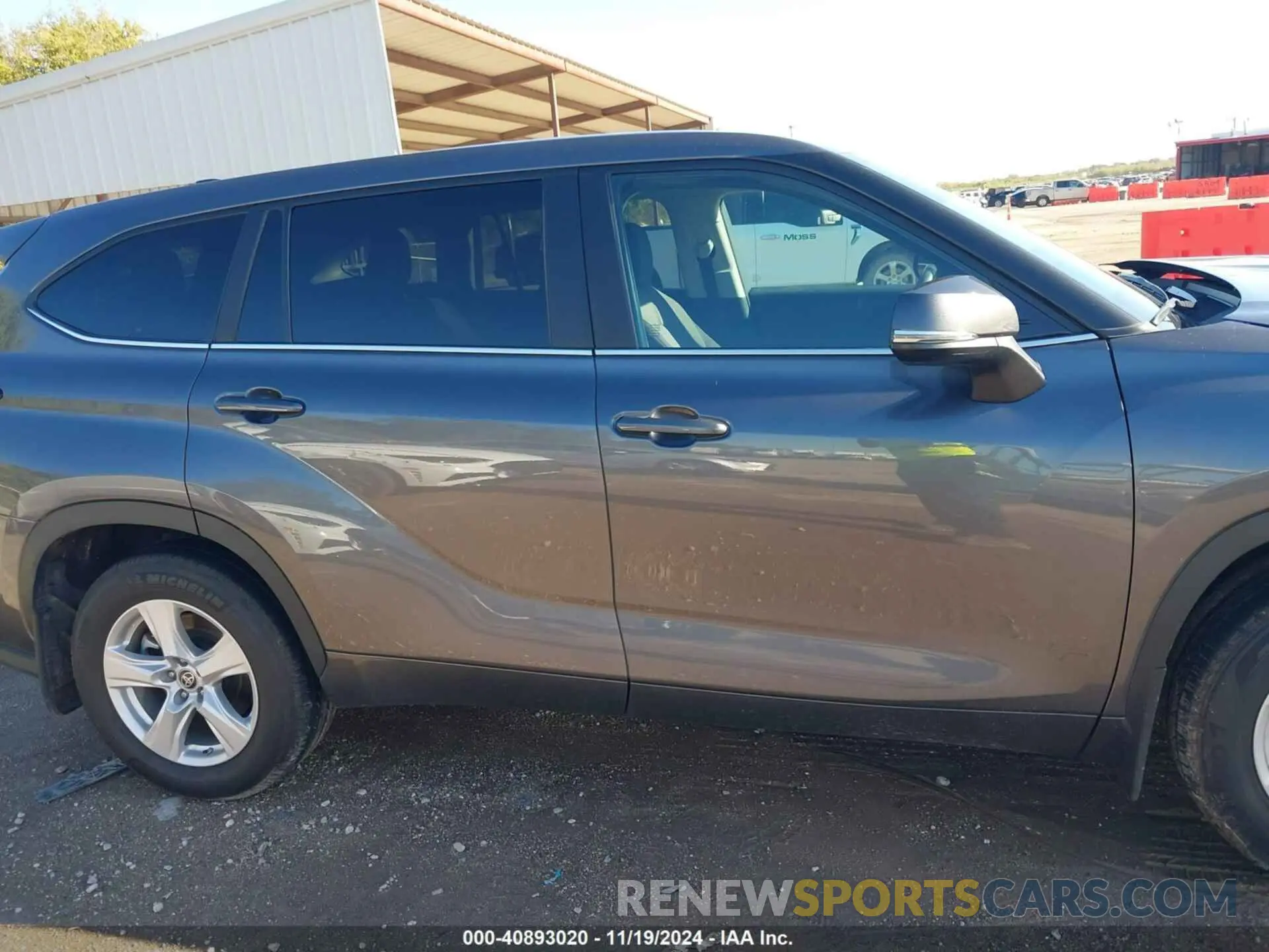13 Photograph of a damaged car 5TDKDRAHXPS508988 TOYOTA HIGHLANDER 2023