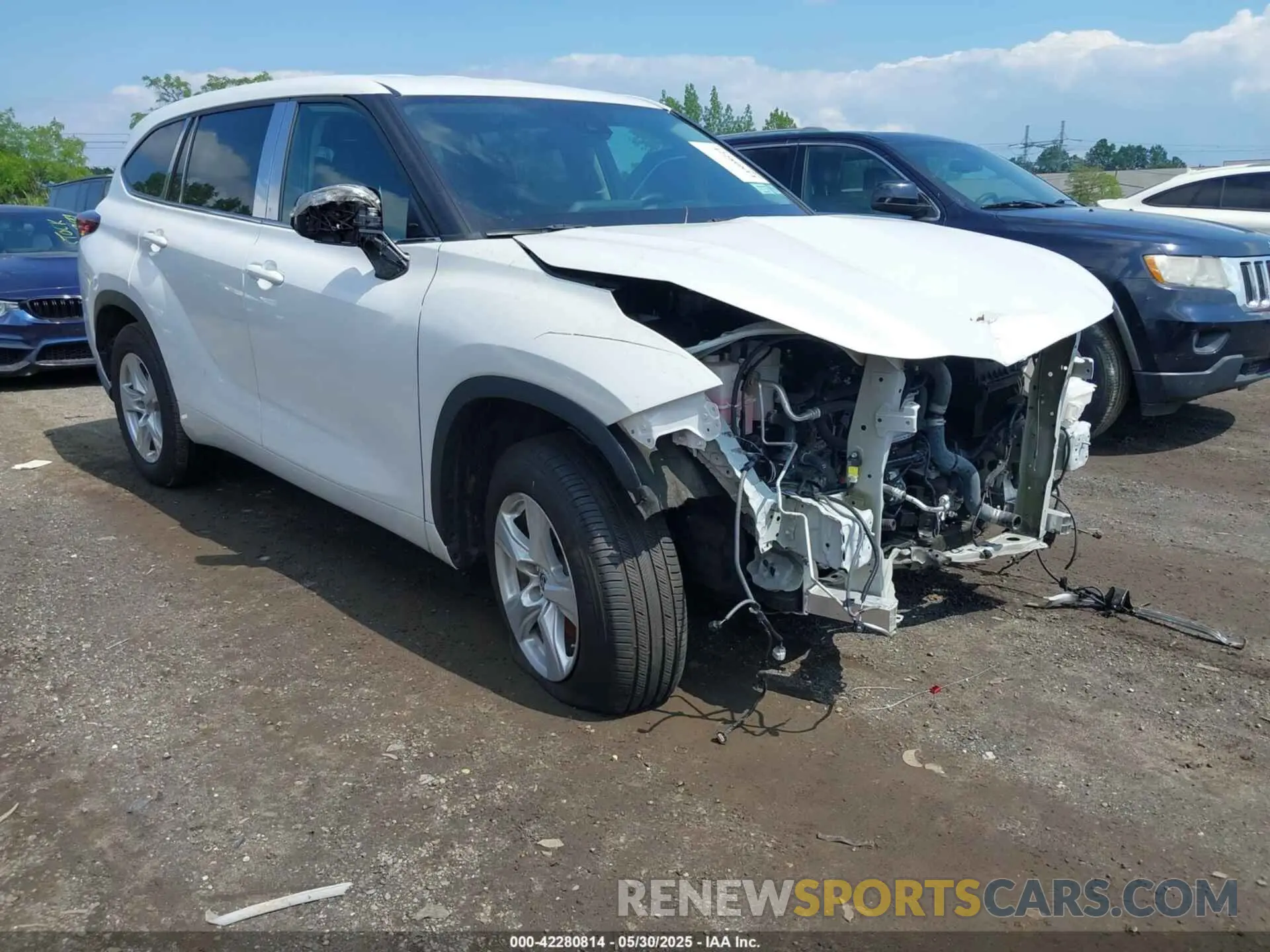1 Photograph of a damaged car 5TDKDRAHXPS513740 TOYOTA HIGHLANDER 2023