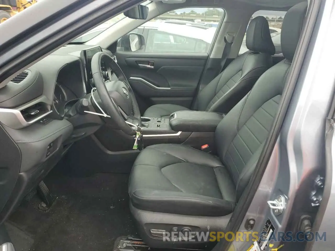 7 Photograph of a damaged car 5TDKDRAHXPS514225 TOYOTA HIGHLANDER 2023