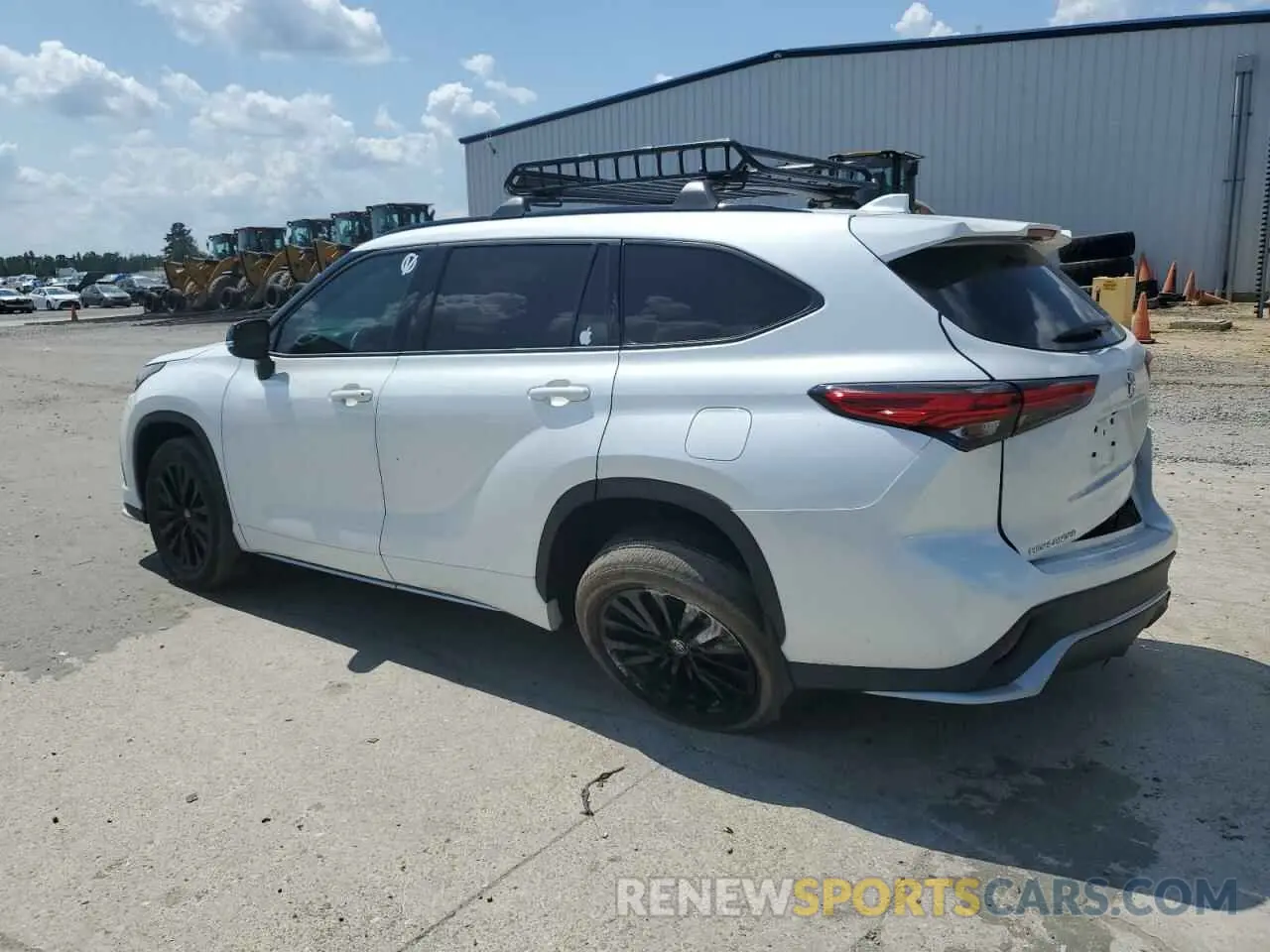 2 Photograph of a damaged car 5TDKDRAHXPS517416 TOYOTA HIGHLANDER 2023