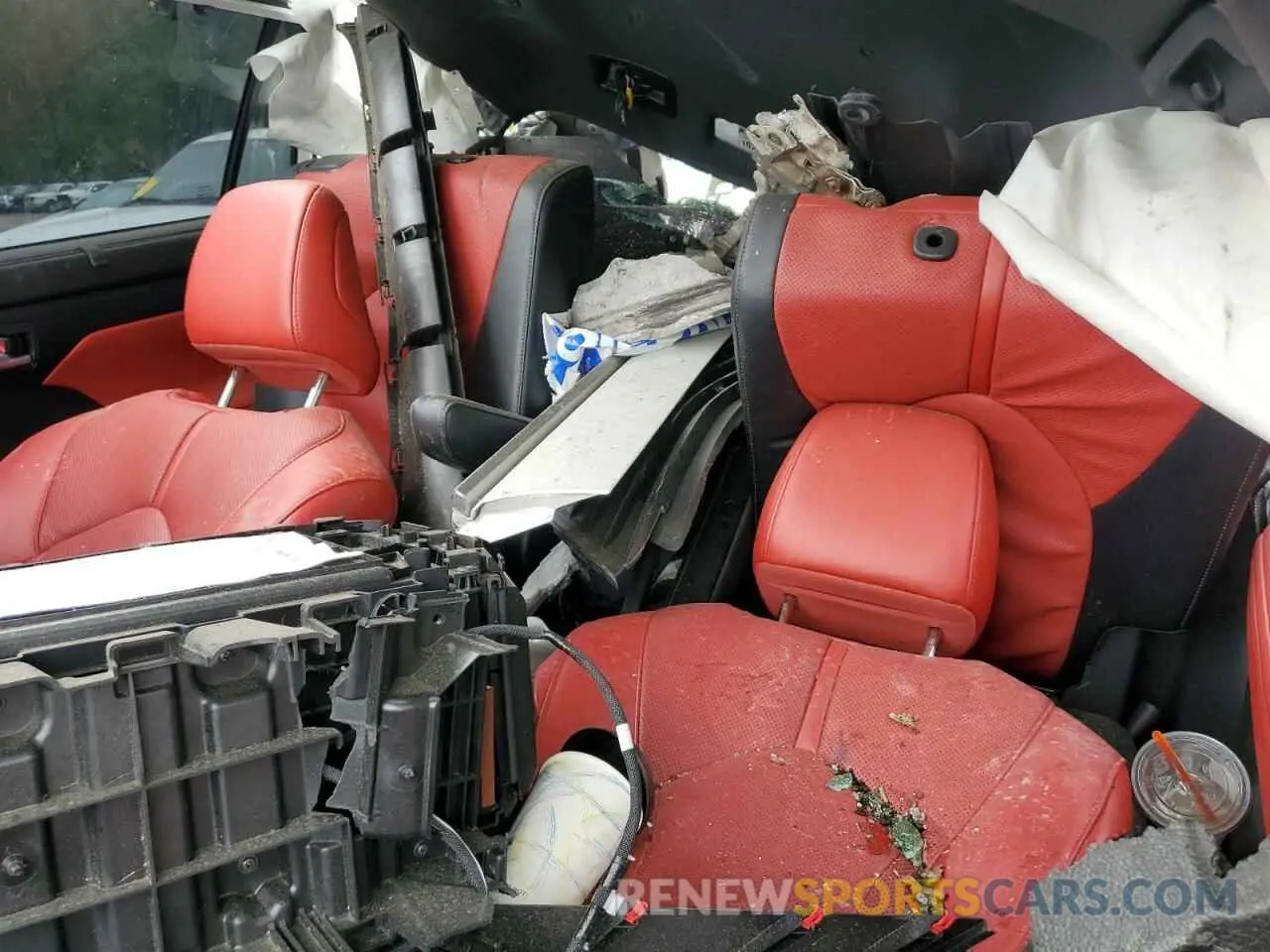 10 Photograph of a damaged car 5TDKDRBH0PS002021 TOYOTA HIGHLANDER 2023