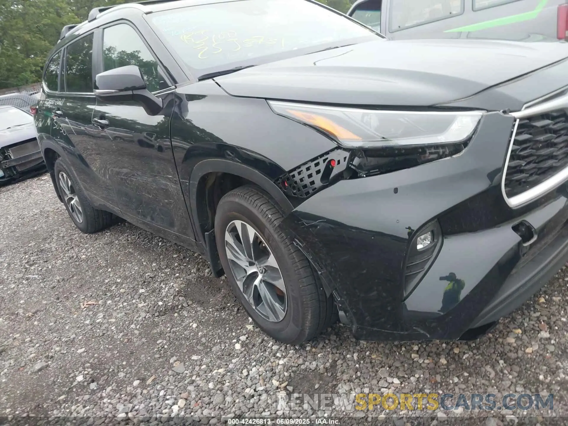 6 Photograph of a damaged car 5TDKDRBH0PS026819 TOYOTA HIGHLANDER 2023