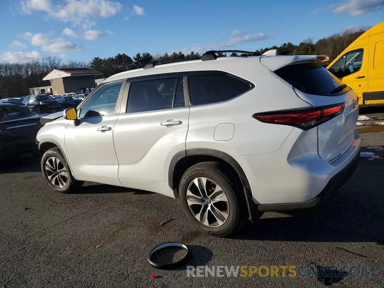2 Photograph of a damaged car 5TDKDRBH0PS037335 TOYOTA HIGHLANDER 2023